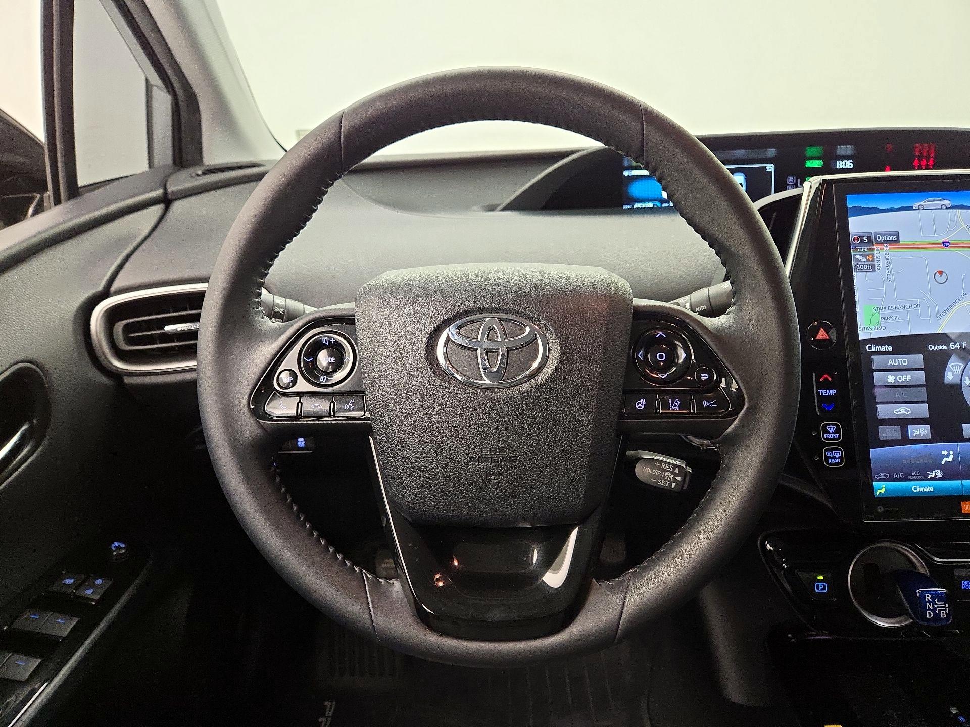 Thumbnail: 2020 Toyota Prius Prime - 10
