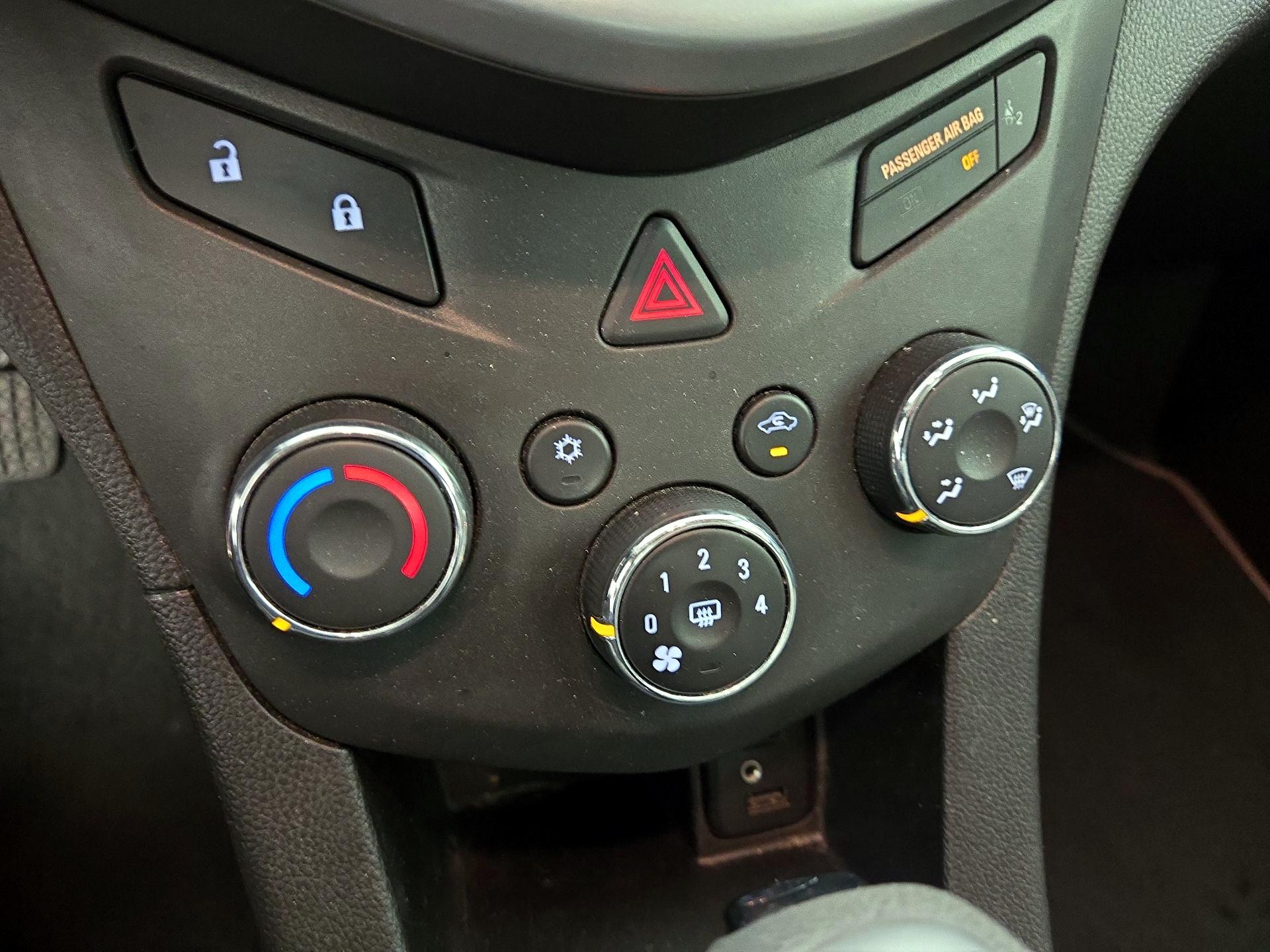 Thumbnail: 2020 Chevrolet Sonic - 16
