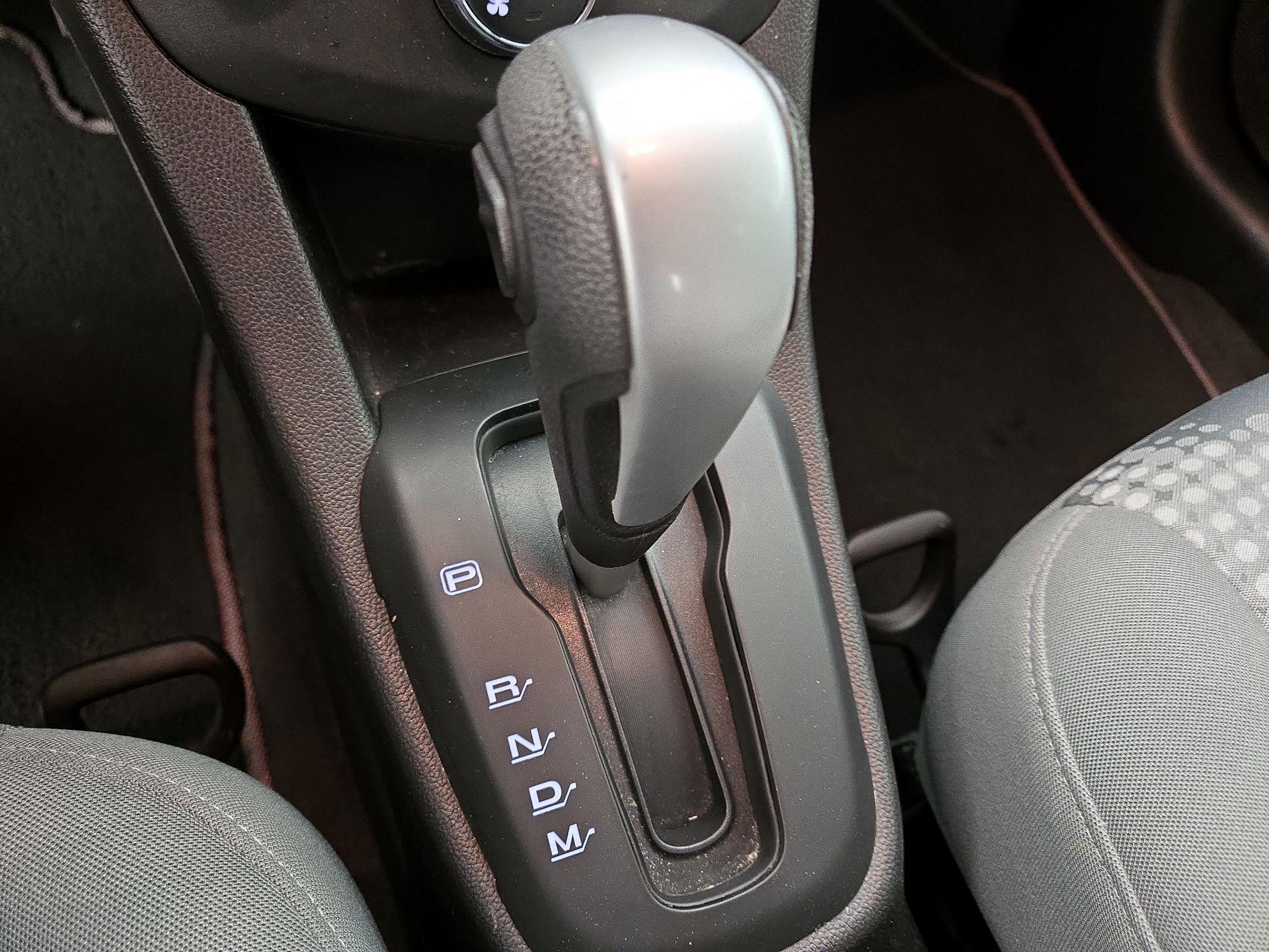 Thumbnail: 2020 Chevrolet Sonic - 17