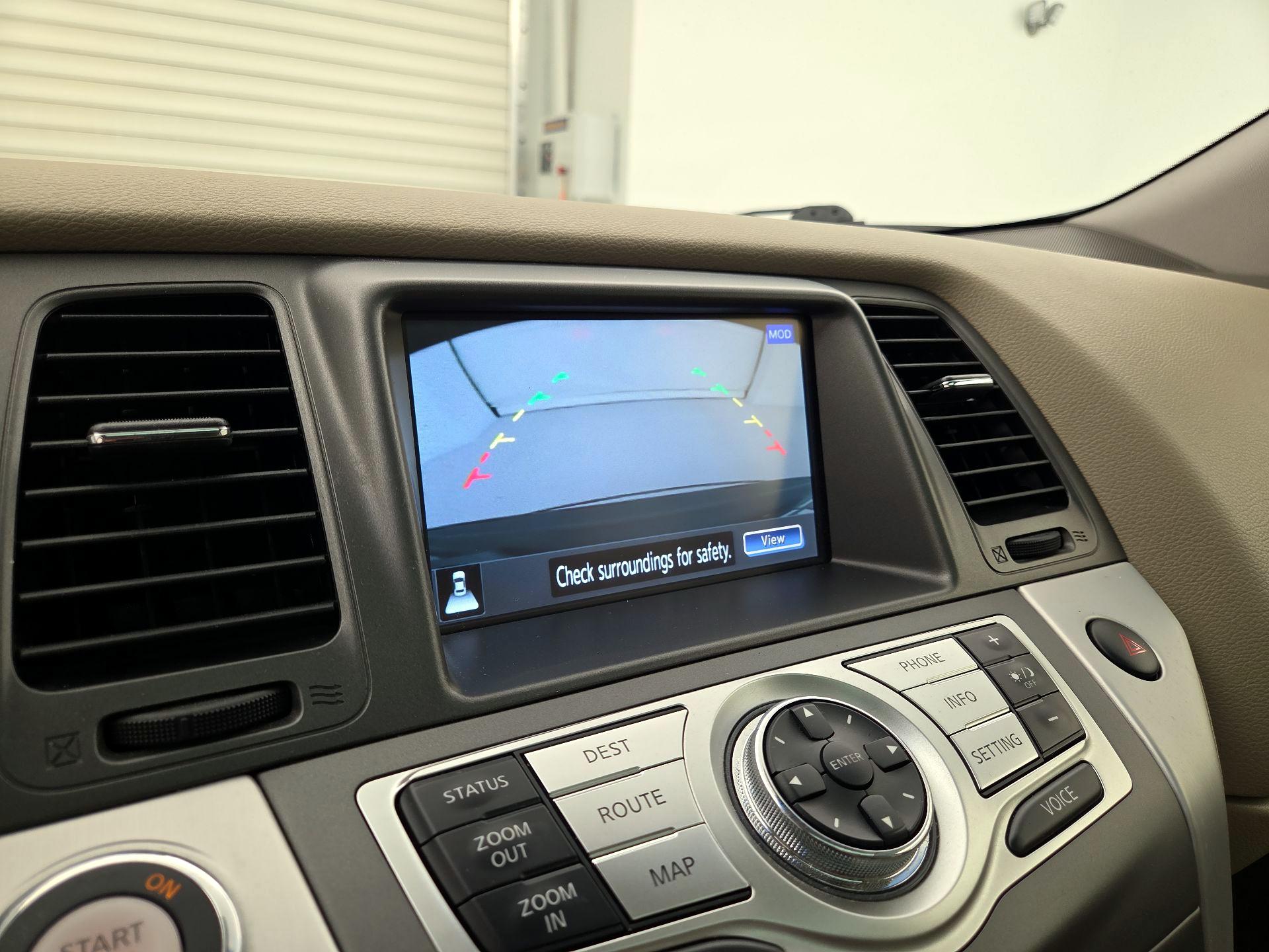 Thumbnail: 2014 Nissan Murano - 14