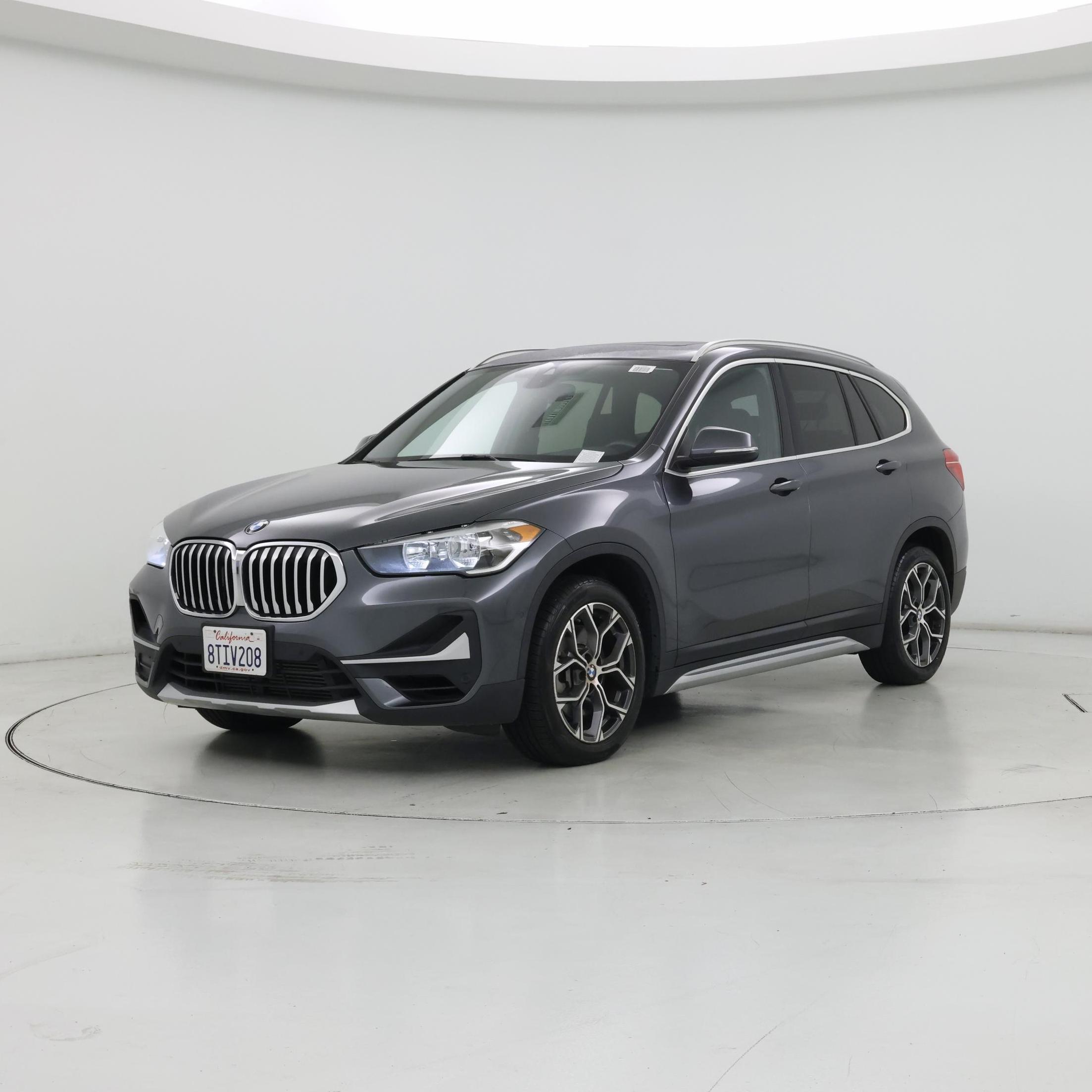 Thumbnail: 2021 BMW X1 - 4