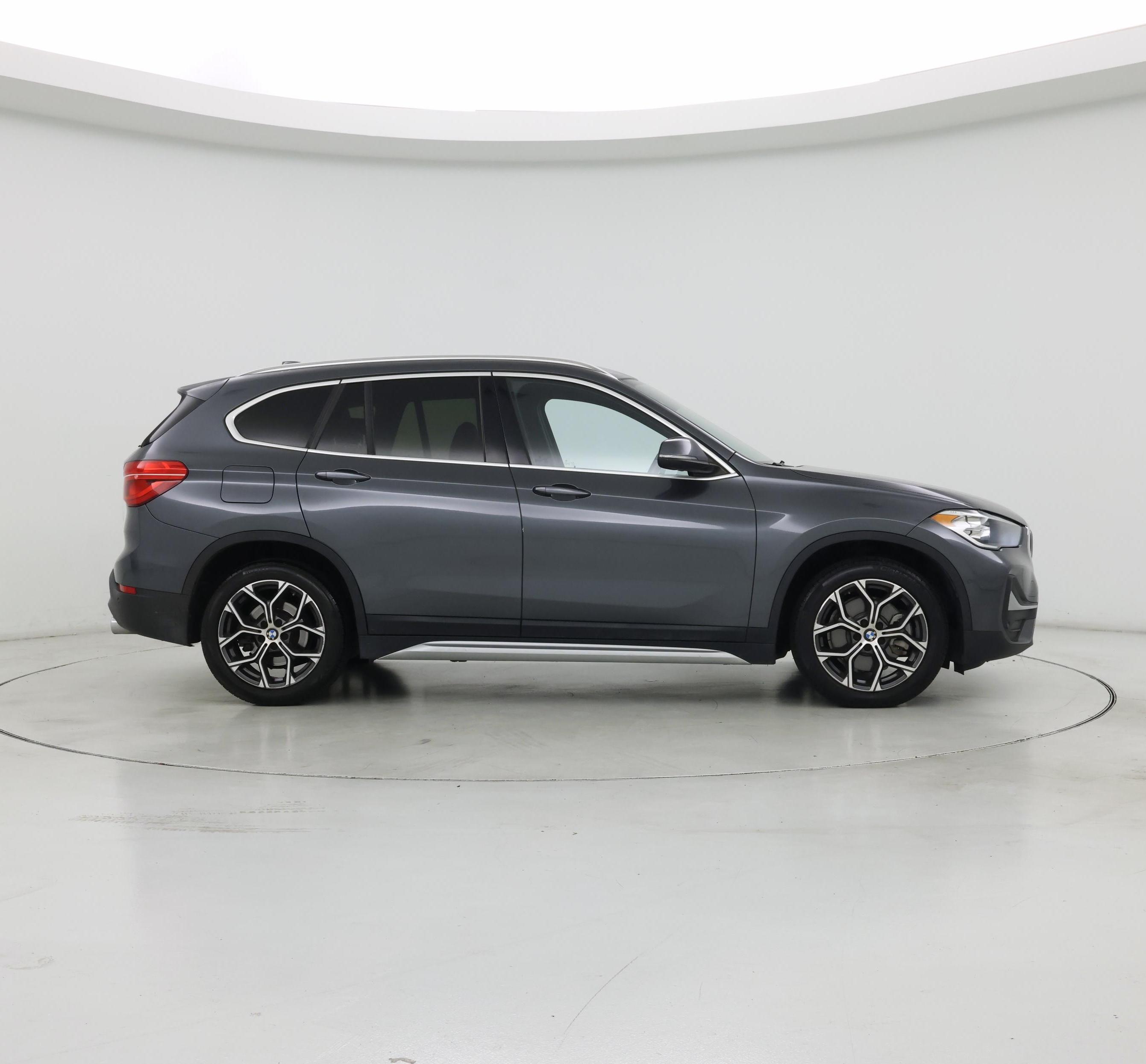 Thumbnail: 2021 BMW X1 - 7