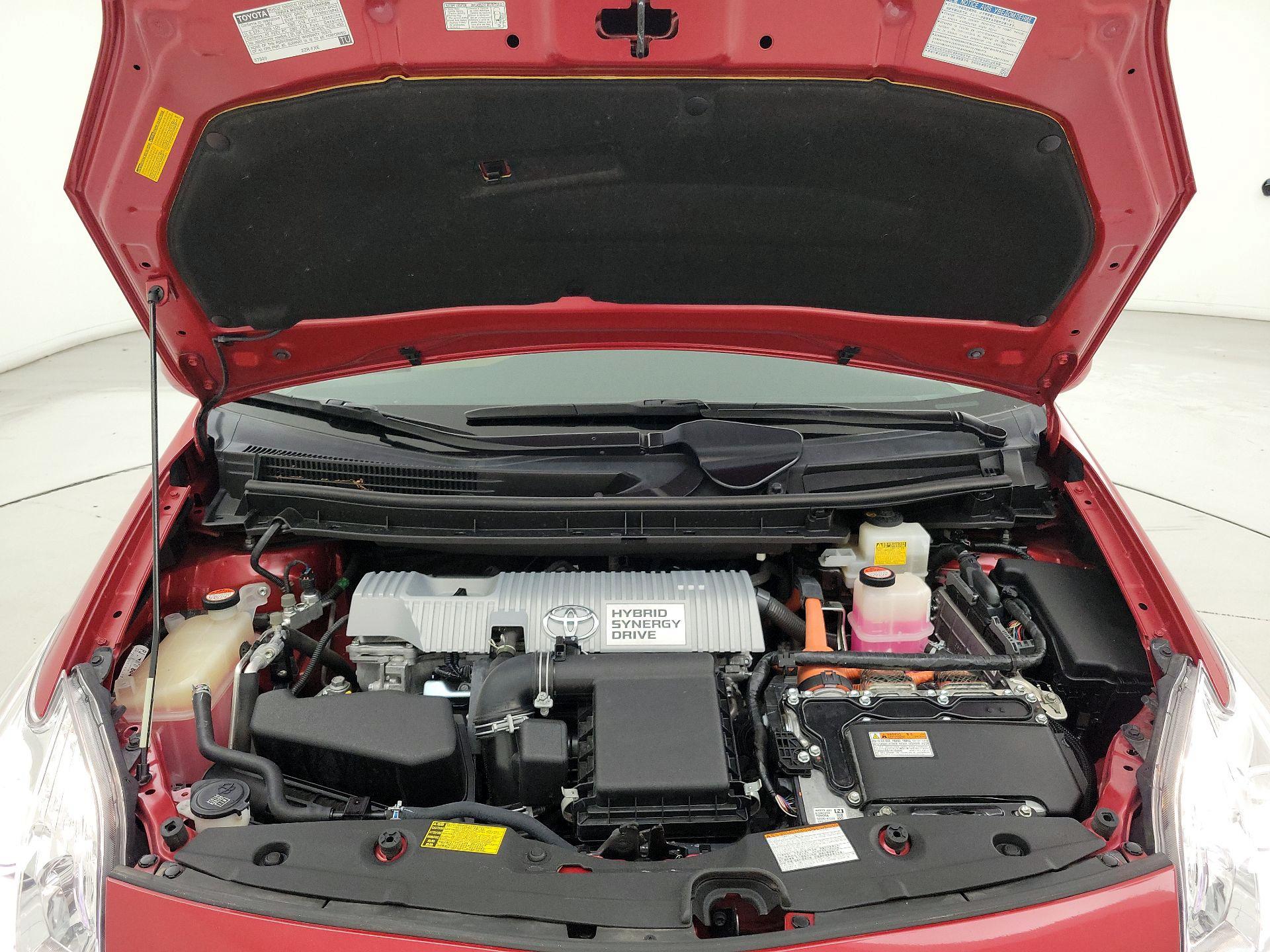 Thumbnail: 2015 Toyota Prius - 19