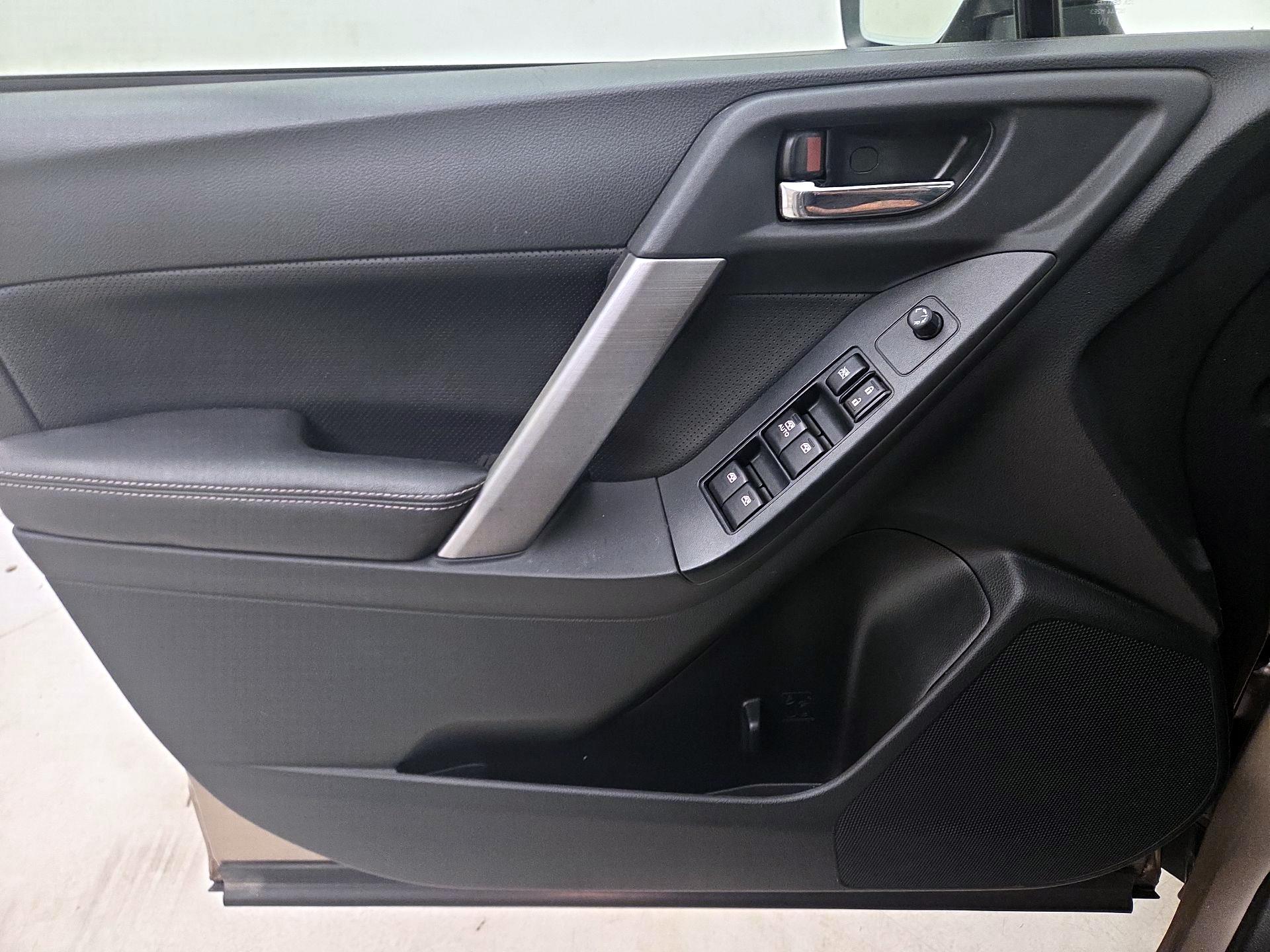 Thumbnail: 2015 Subaru Forester - 12