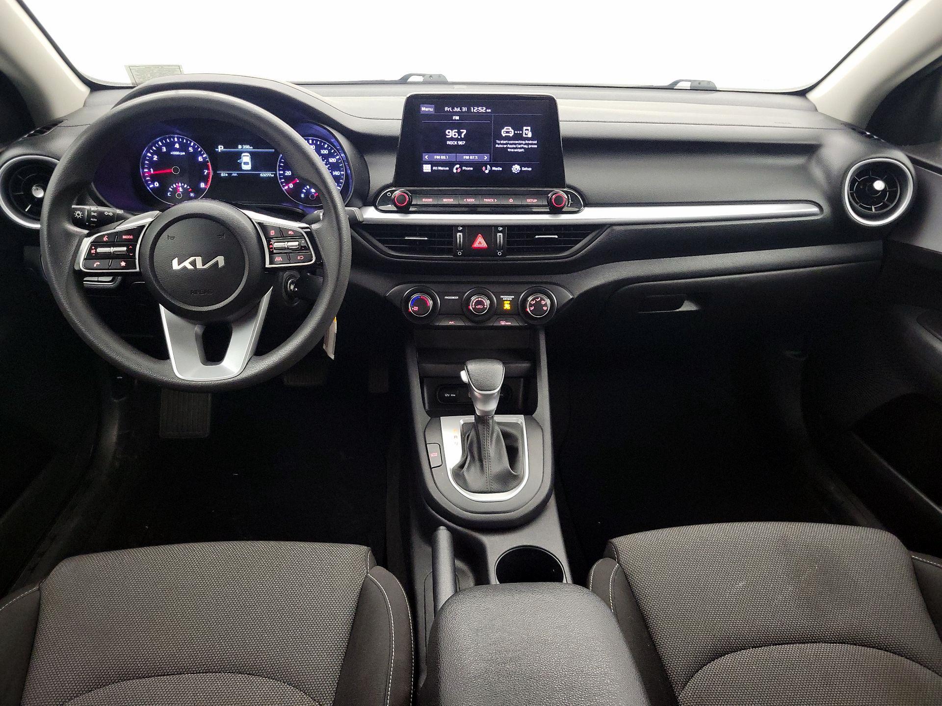 Thumbnail: 2023 Kia Forte - 9