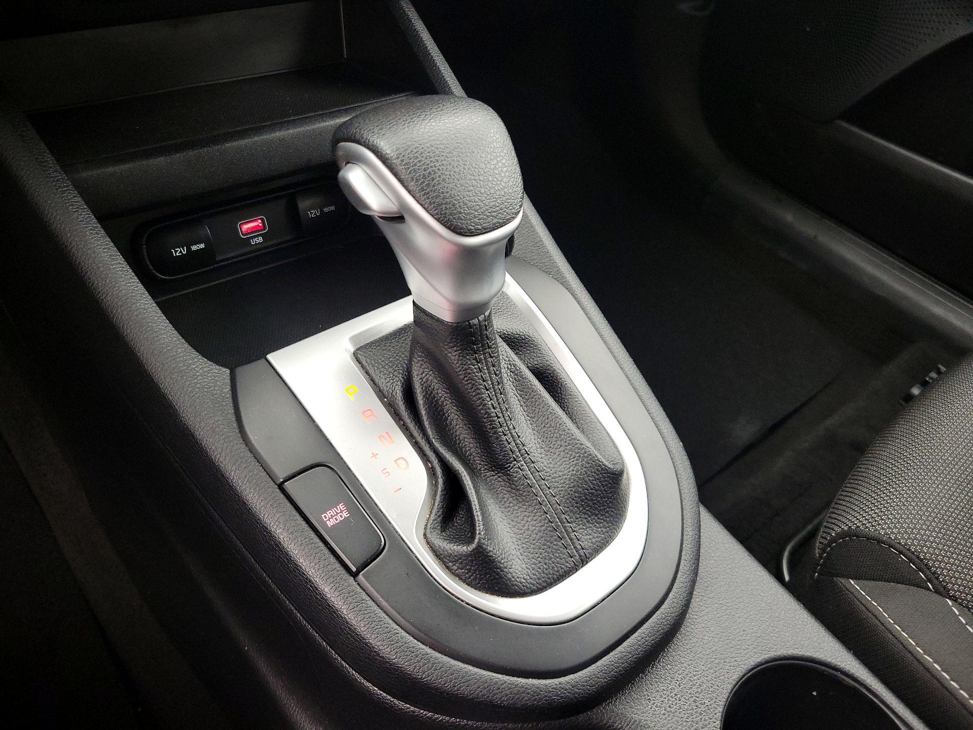 Thumbnail: 2023 Kia Forte - 17
