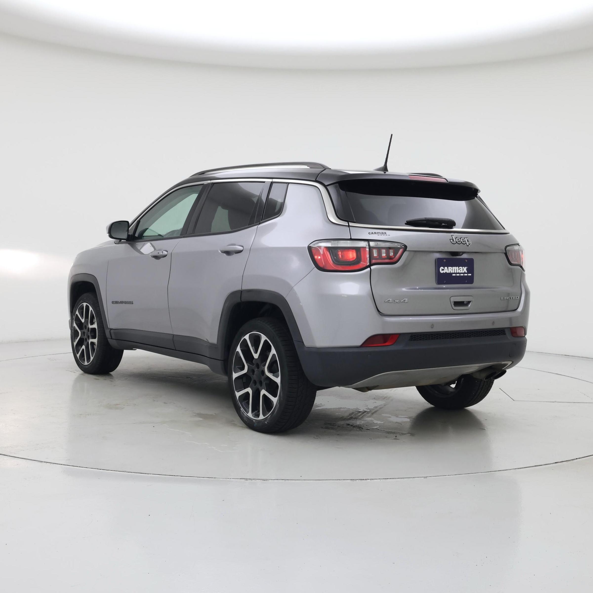 Thumbnail: 2019 Jeep Compass - 2