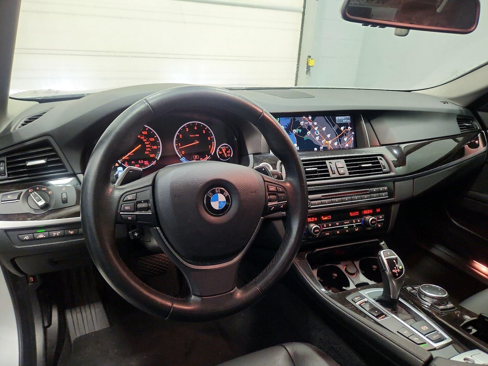 2016 BMW 5 Series 535i - Photo 10