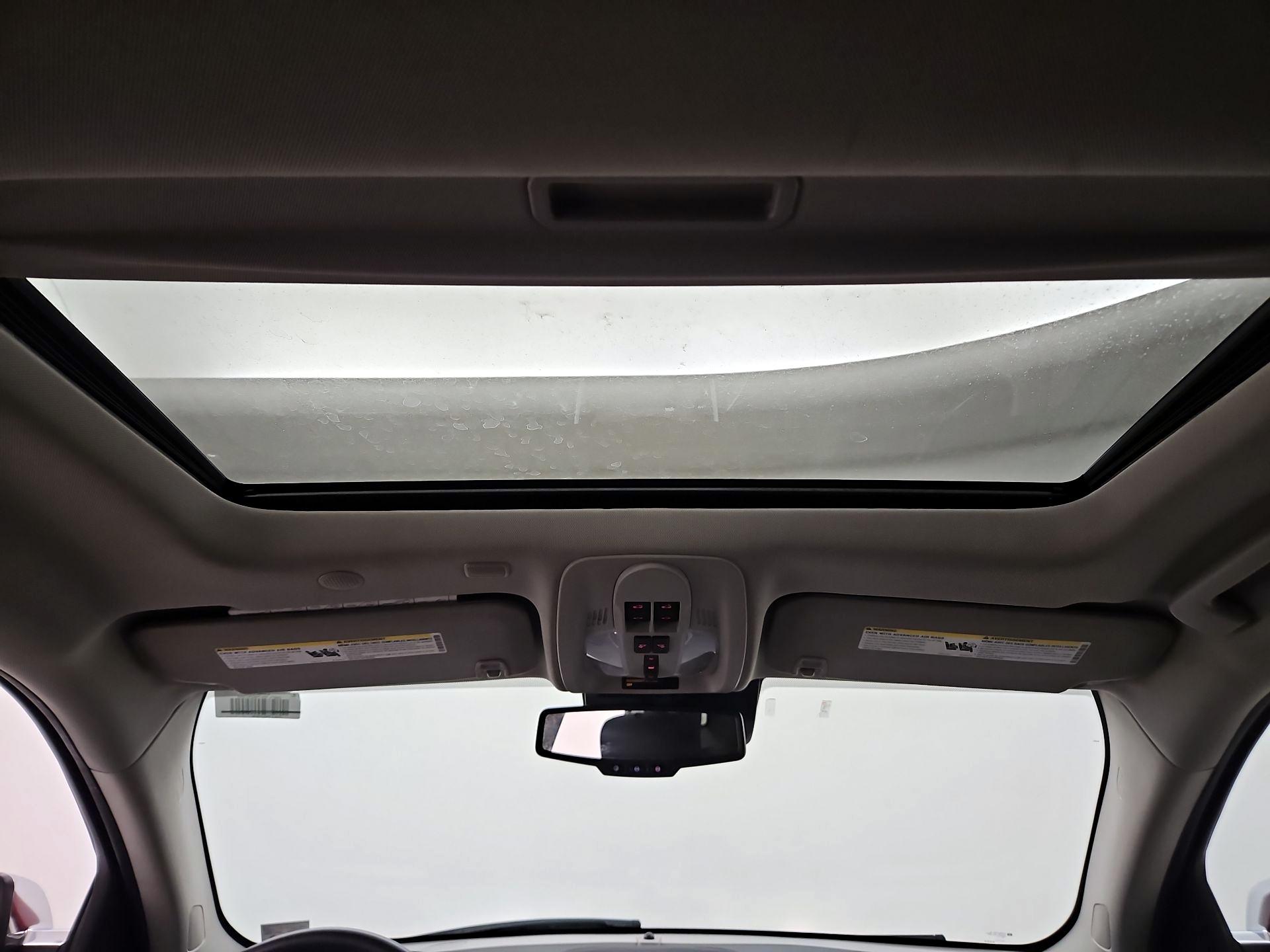 Thumbnail: 2017 GMC Terrain - 18
