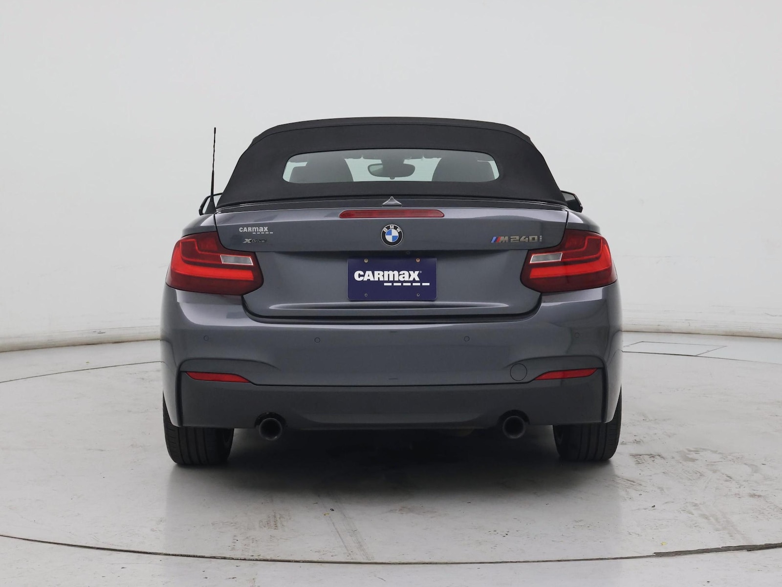 2017 BMW 2 Series M240i - Photo 7