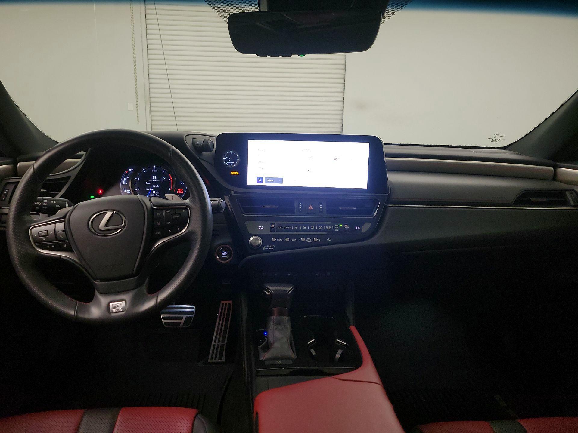 Thumbnail: 2023 Lexus ES - 9