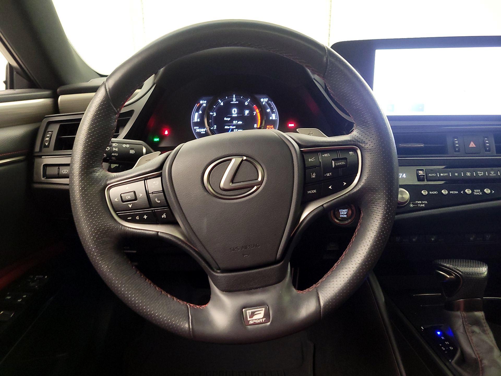 Thumbnail: 2023 Lexus ES - 10