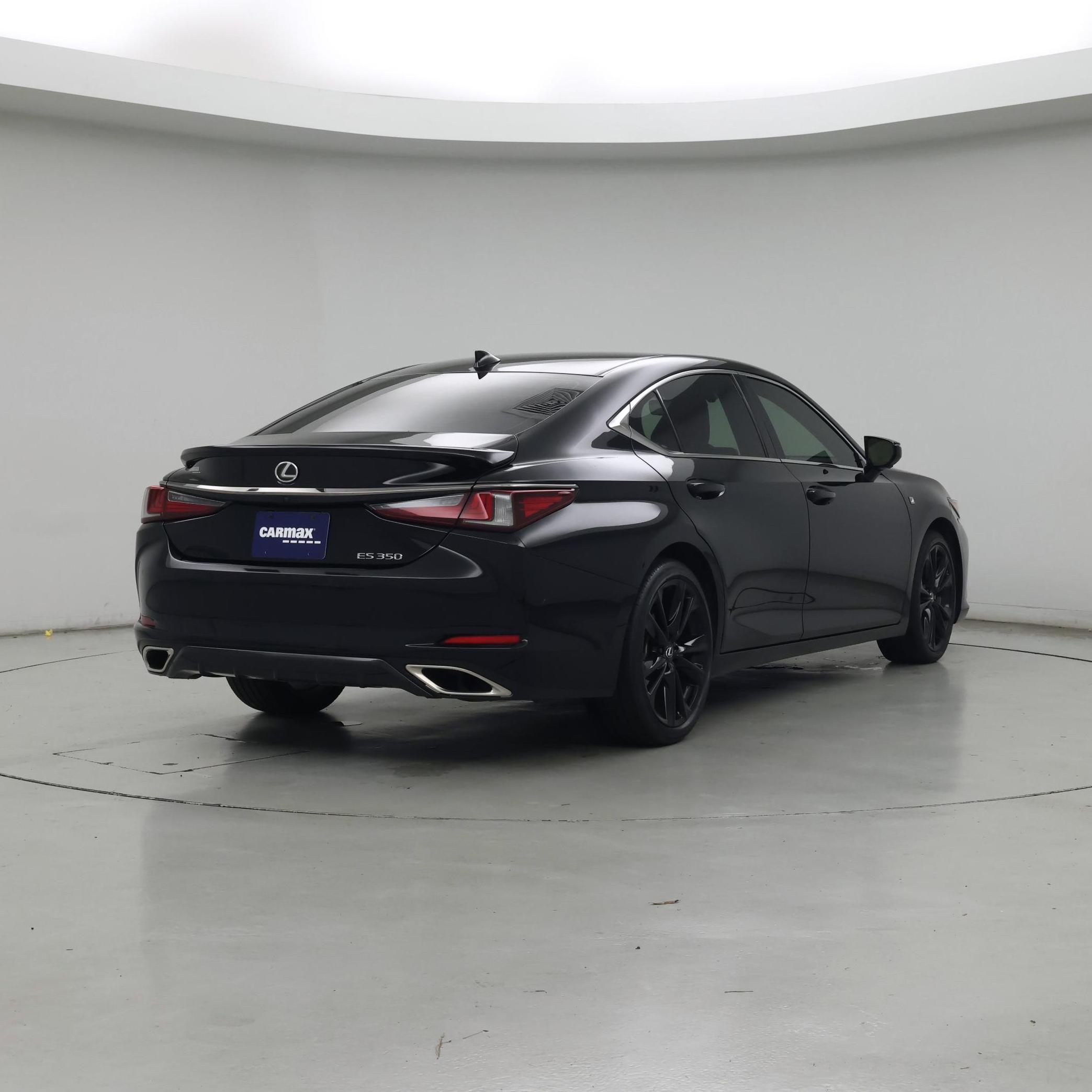 Thumbnail: 2023 Lexus ES - 8