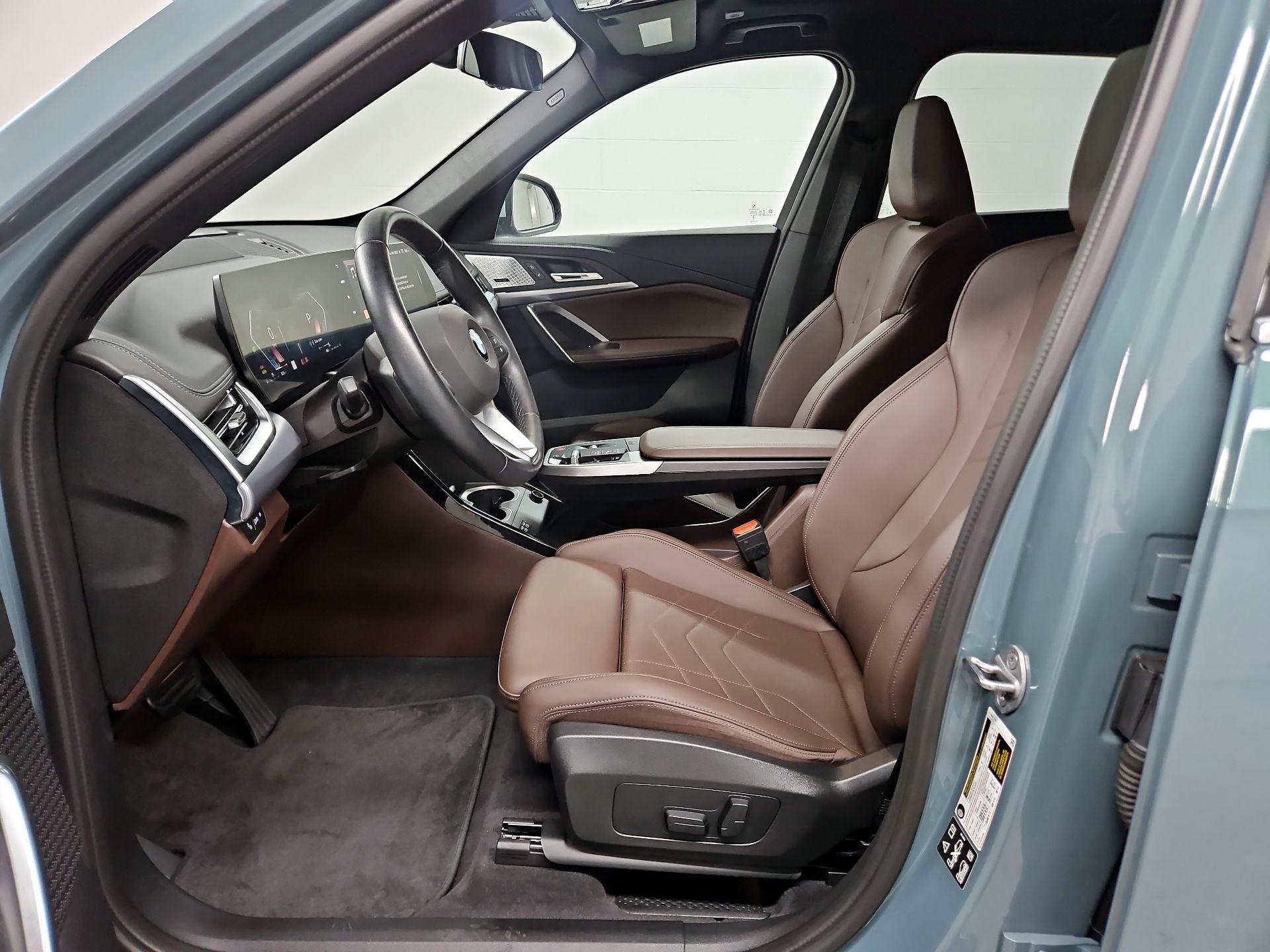 Thumbnail: 2024 BMW X1 - 11