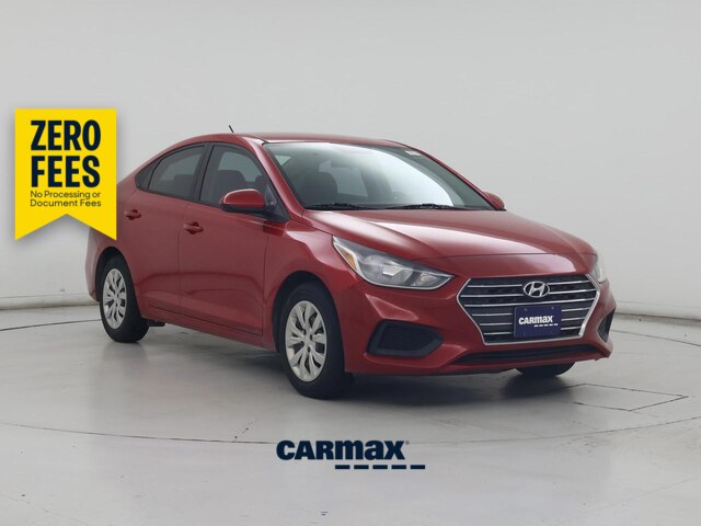 Red 2022 Hyundai Accent Sedan Front-Wheel Drive Automatic
