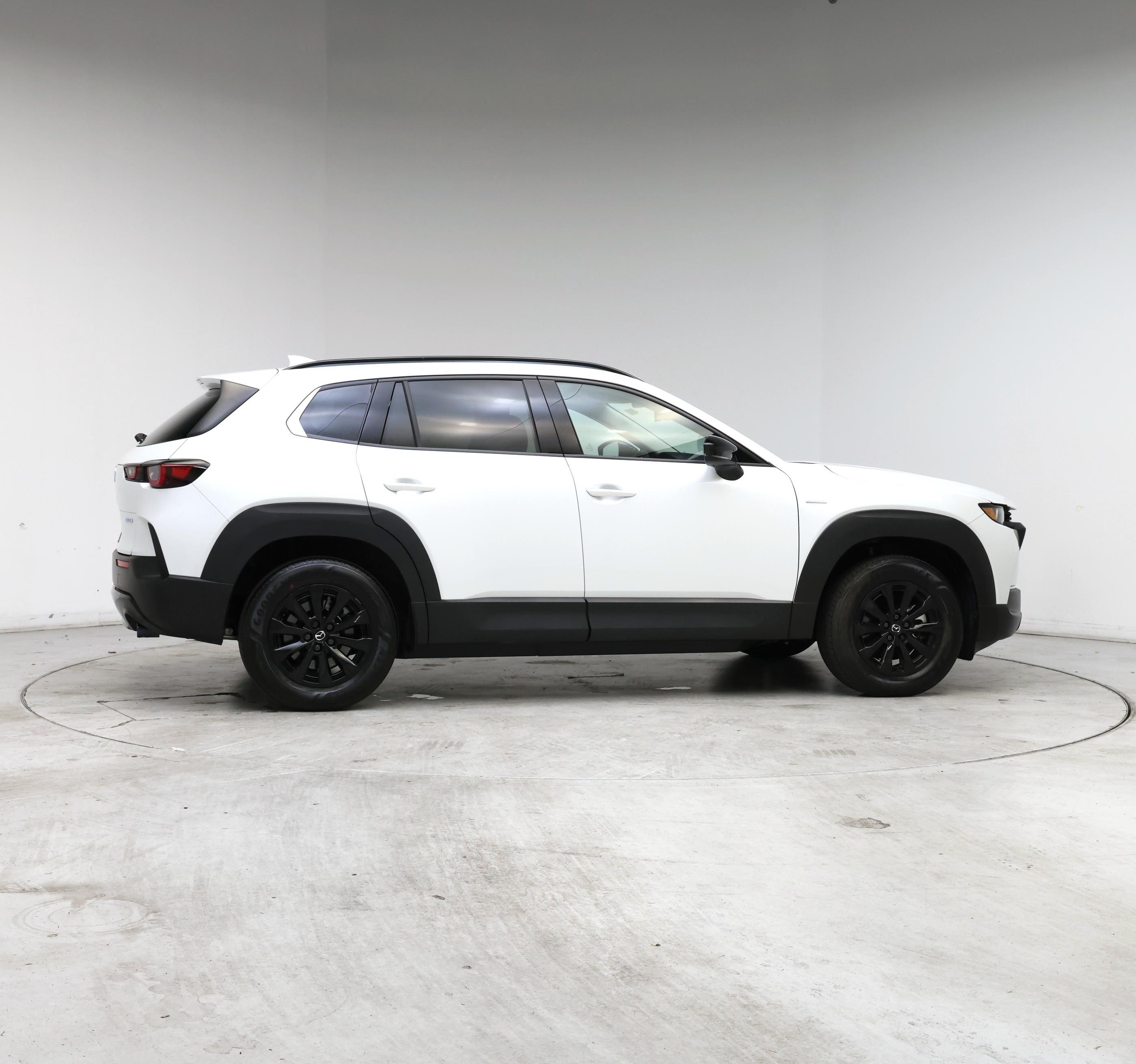 Thumbnail: 2025 Mazda CX-50 - 7