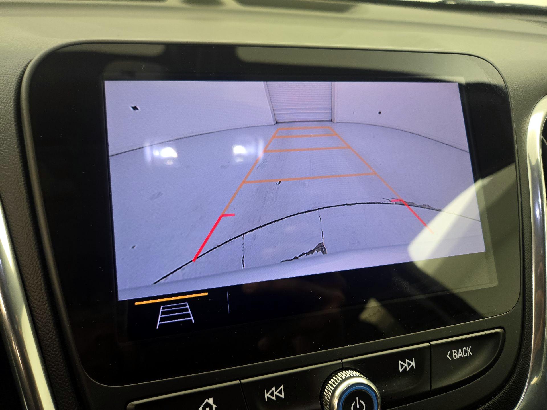 Thumbnail: 2019 Chevrolet Equinox - 14