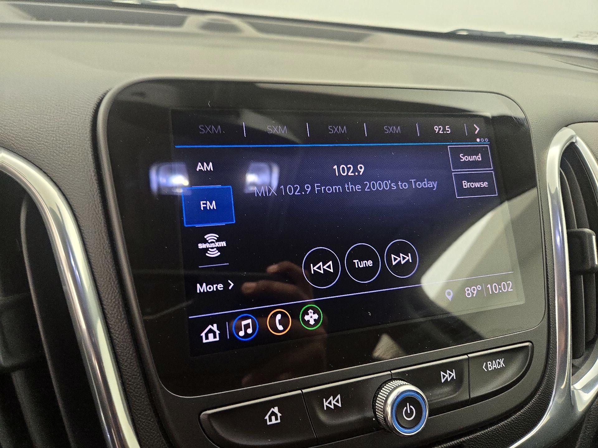 Thumbnail: 2019 Chevrolet Equinox - 15
