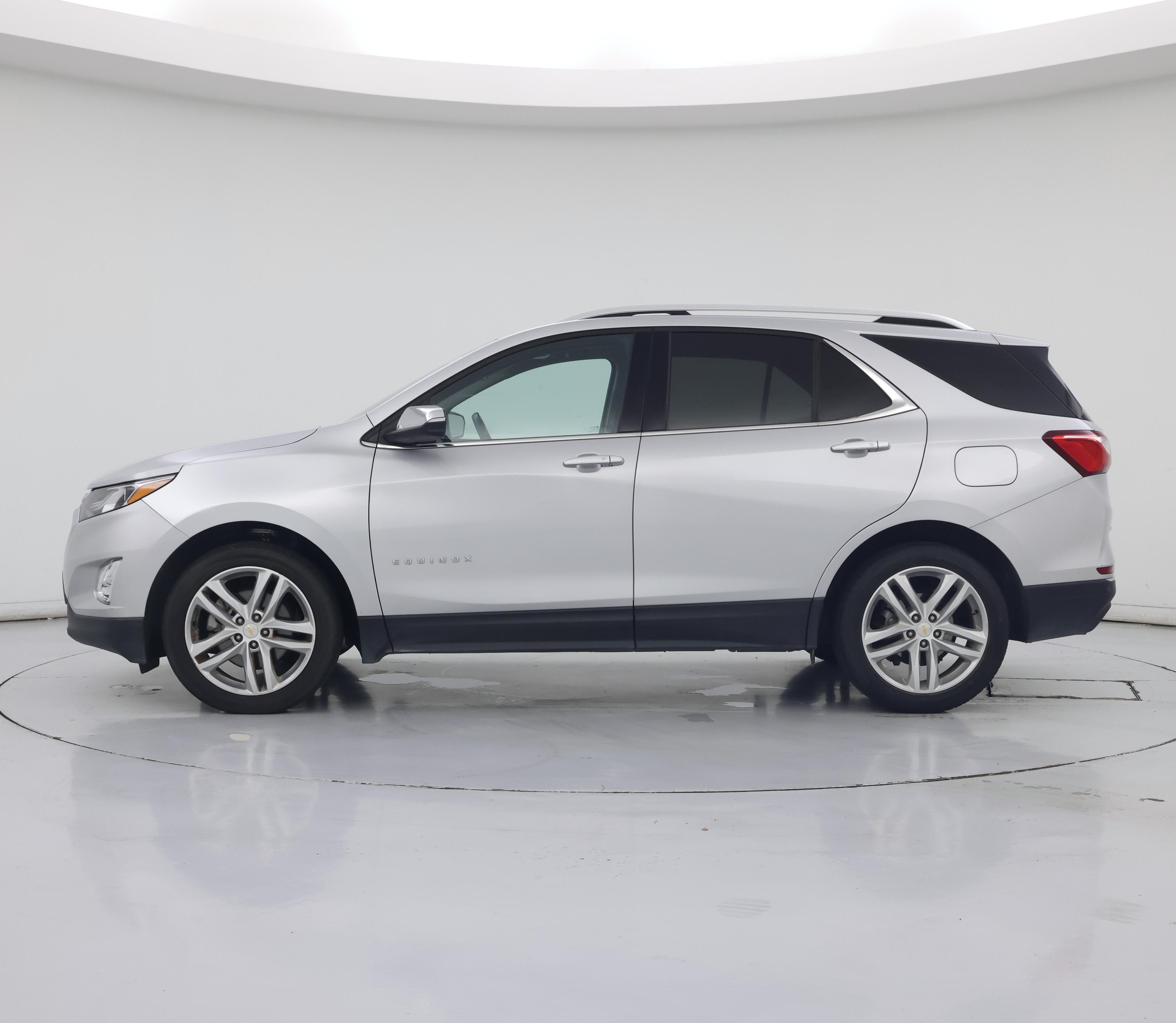Thumbnail: 2019 Chevrolet Equinox - 3
