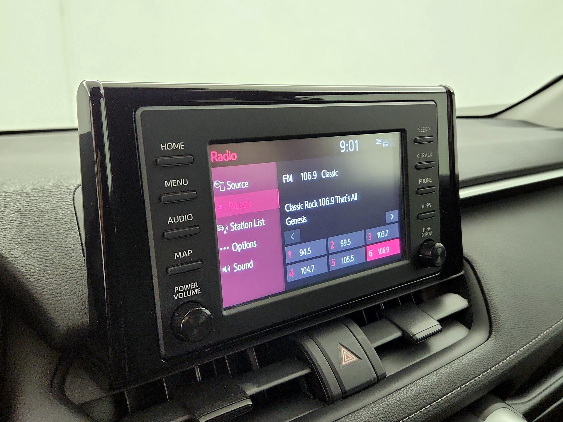 Thumbnail: 2019 Toyota RAV4 - 13