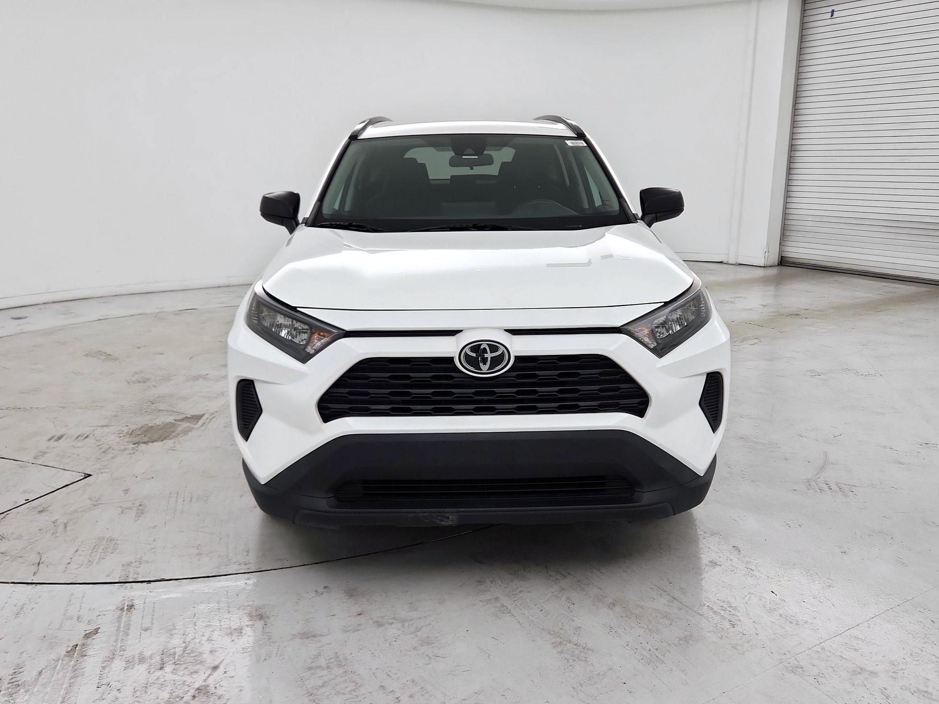 Thumbnail: 2019 Toyota RAV4 - 2