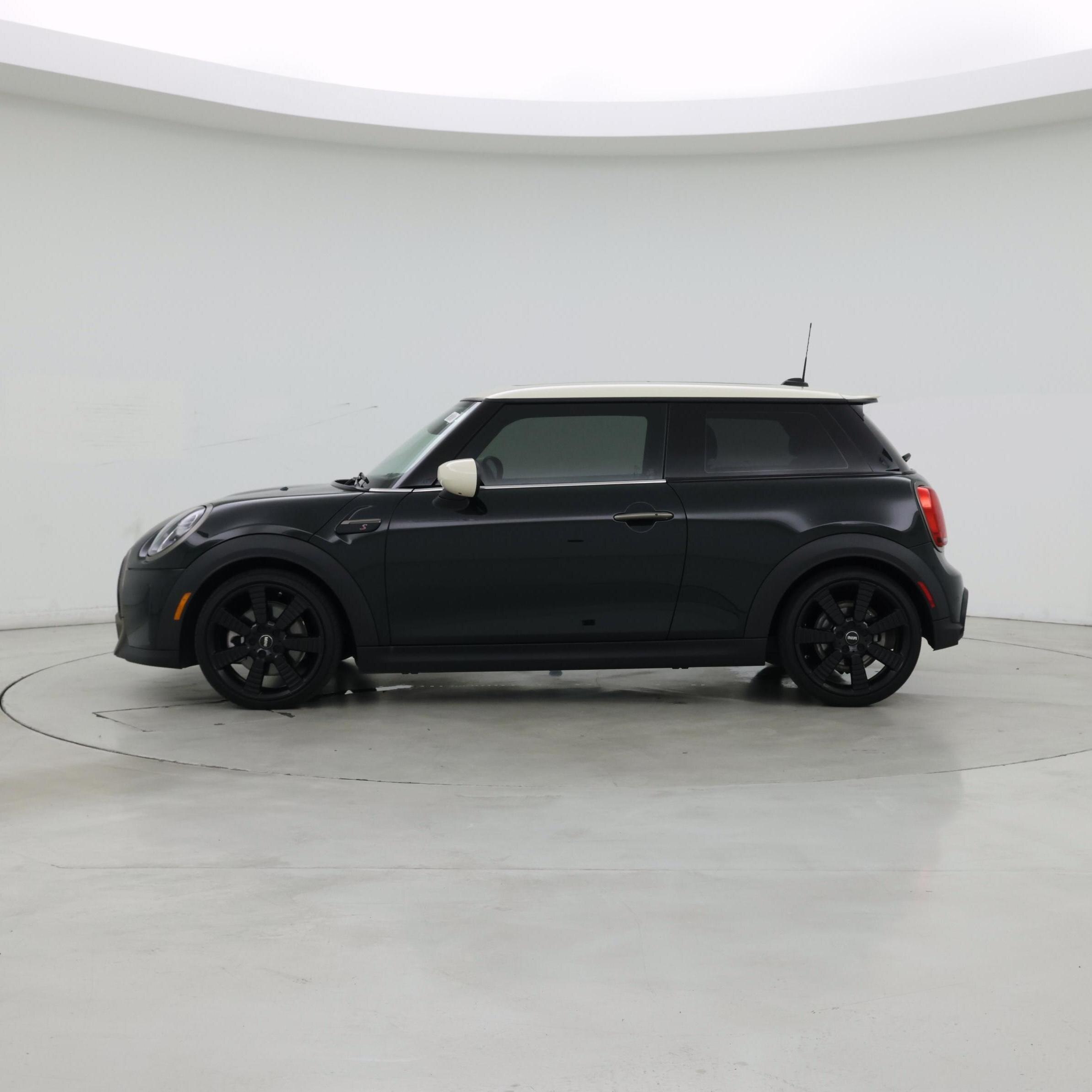 Thumbnail: 2023 MINI Cooper Hardtop - 3