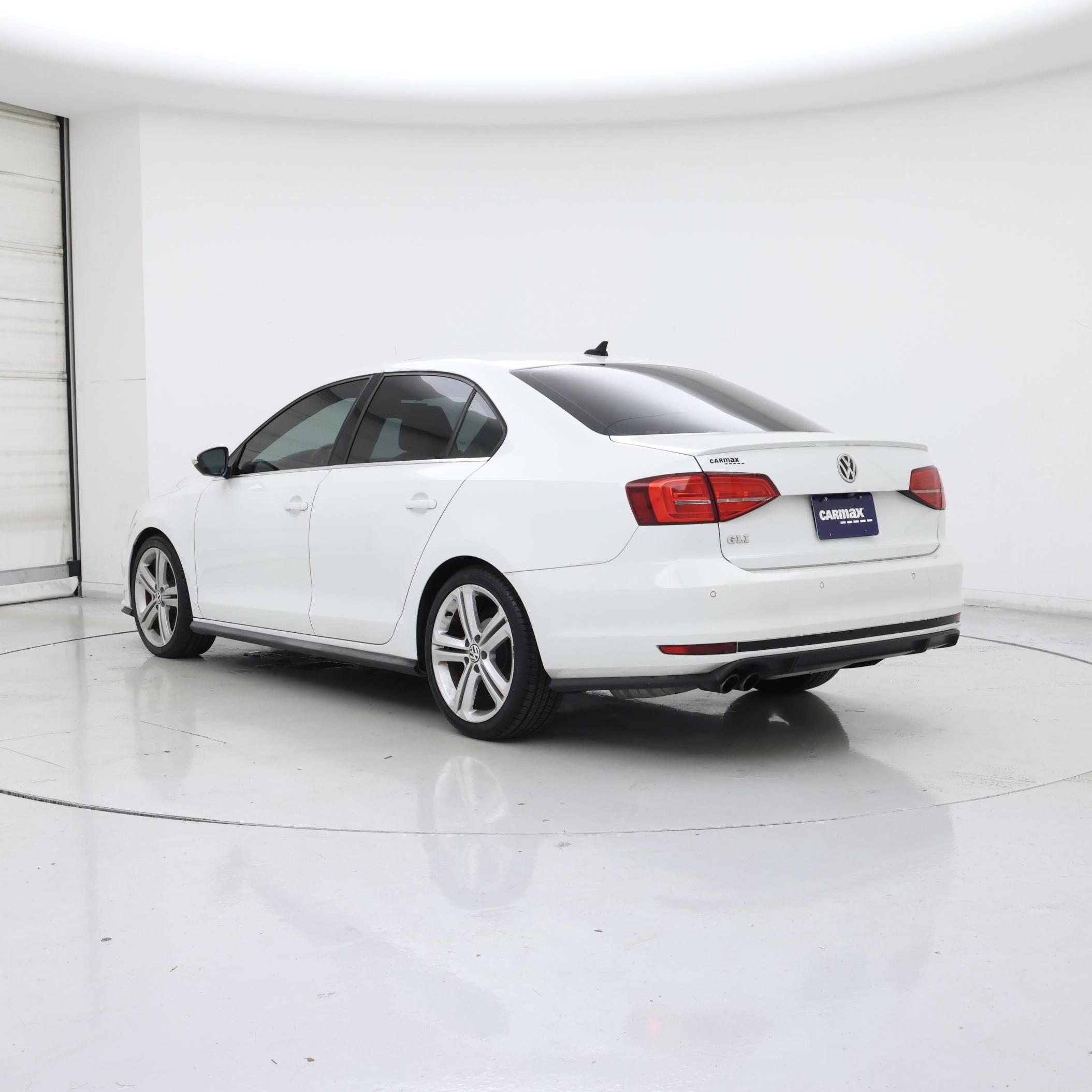 Thumbnail: 2016 Volkswagen Jetta - 2