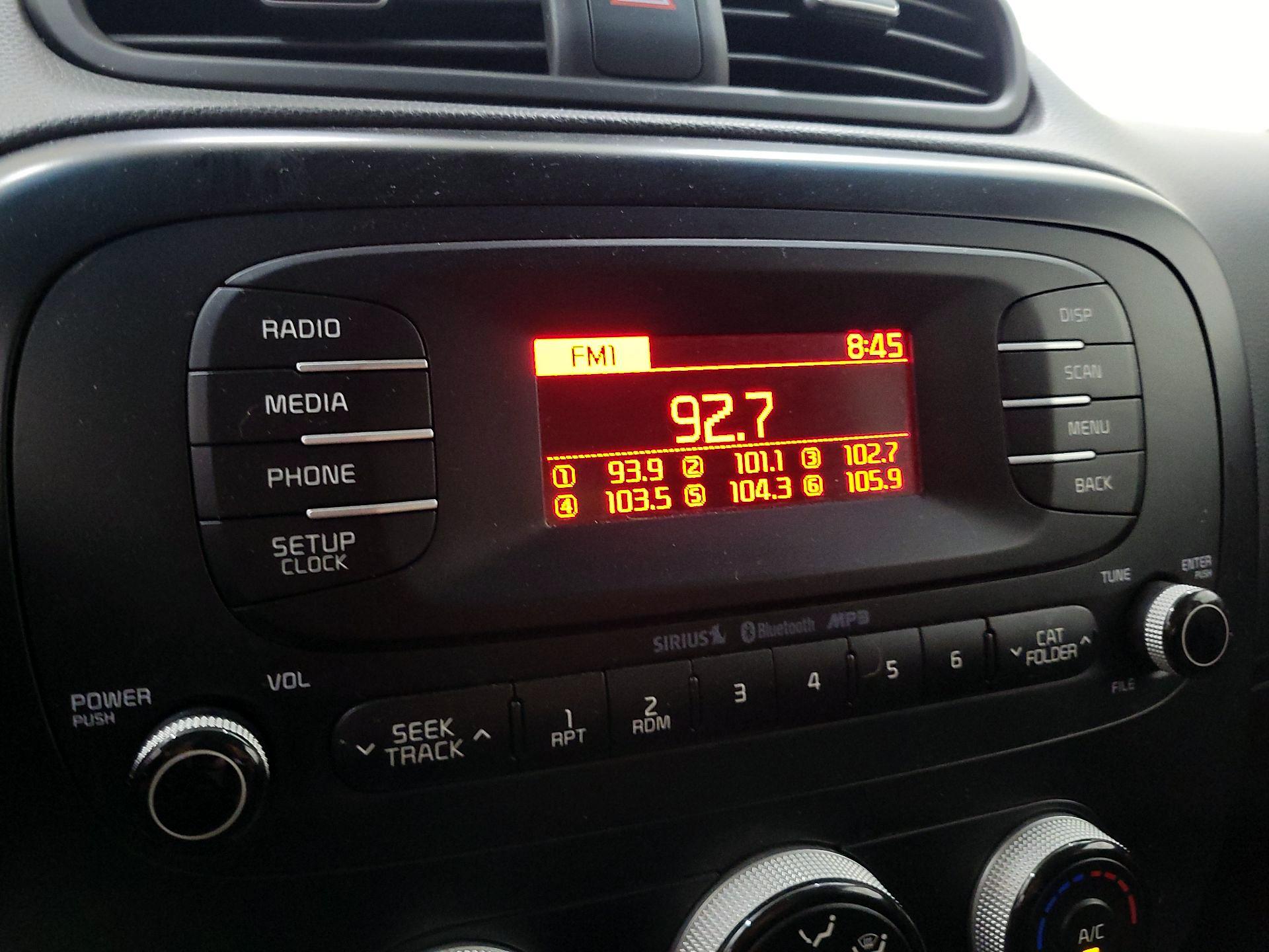 Thumbnail: 2016 Kia Soul - 14