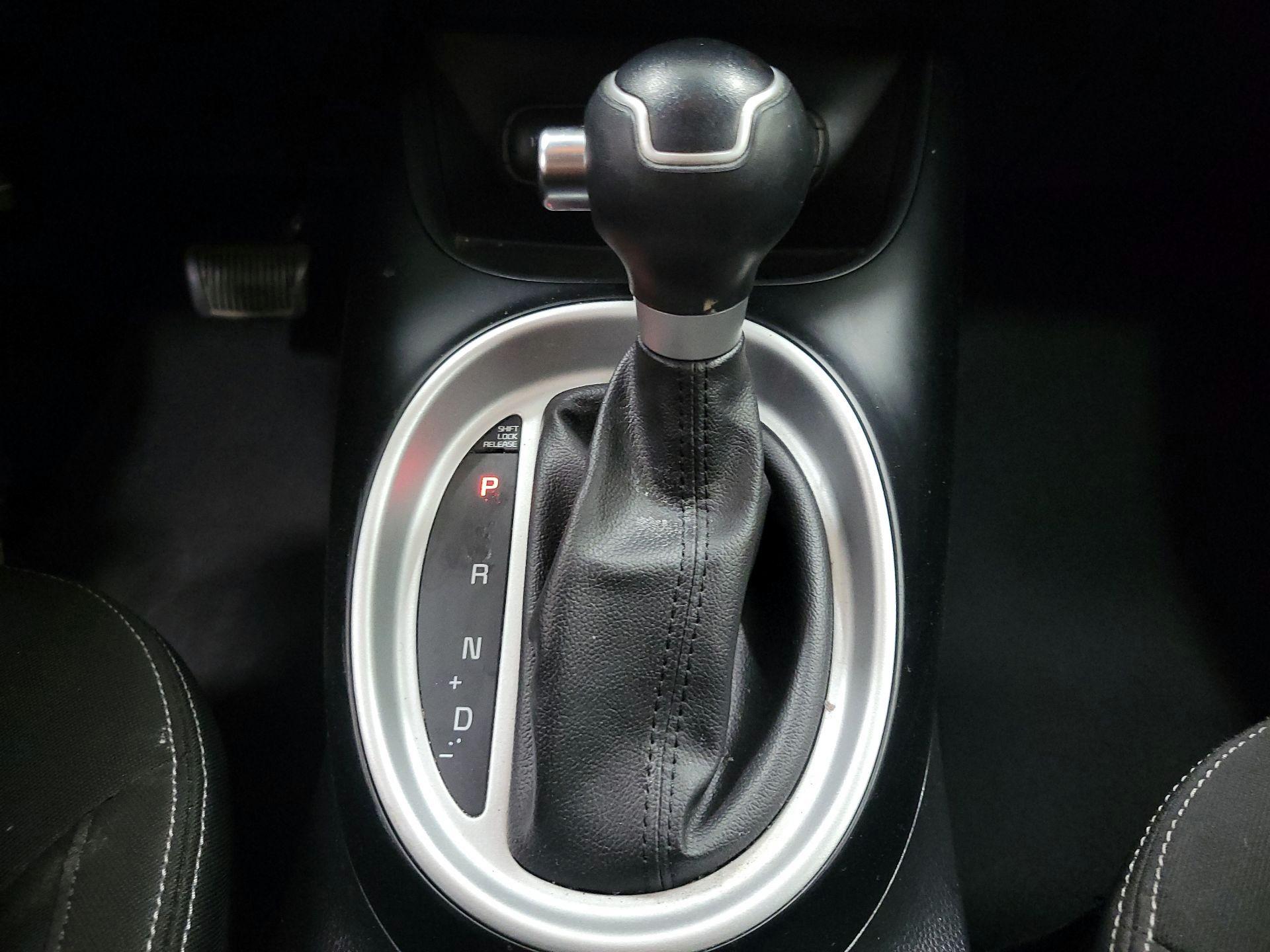Thumbnail: 2016 Kia Soul - 16