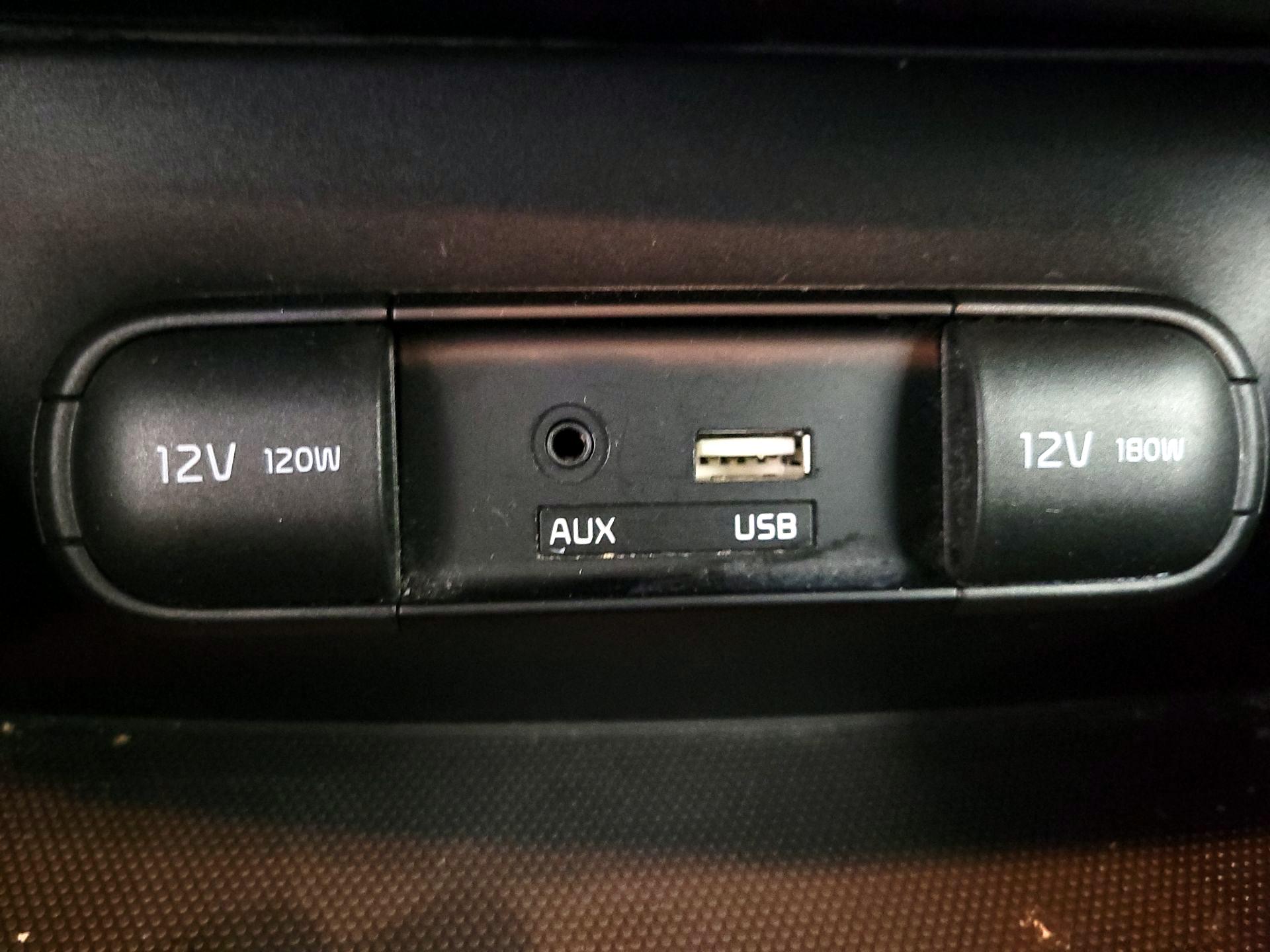 Thumbnail: 2016 Kia Soul - 17