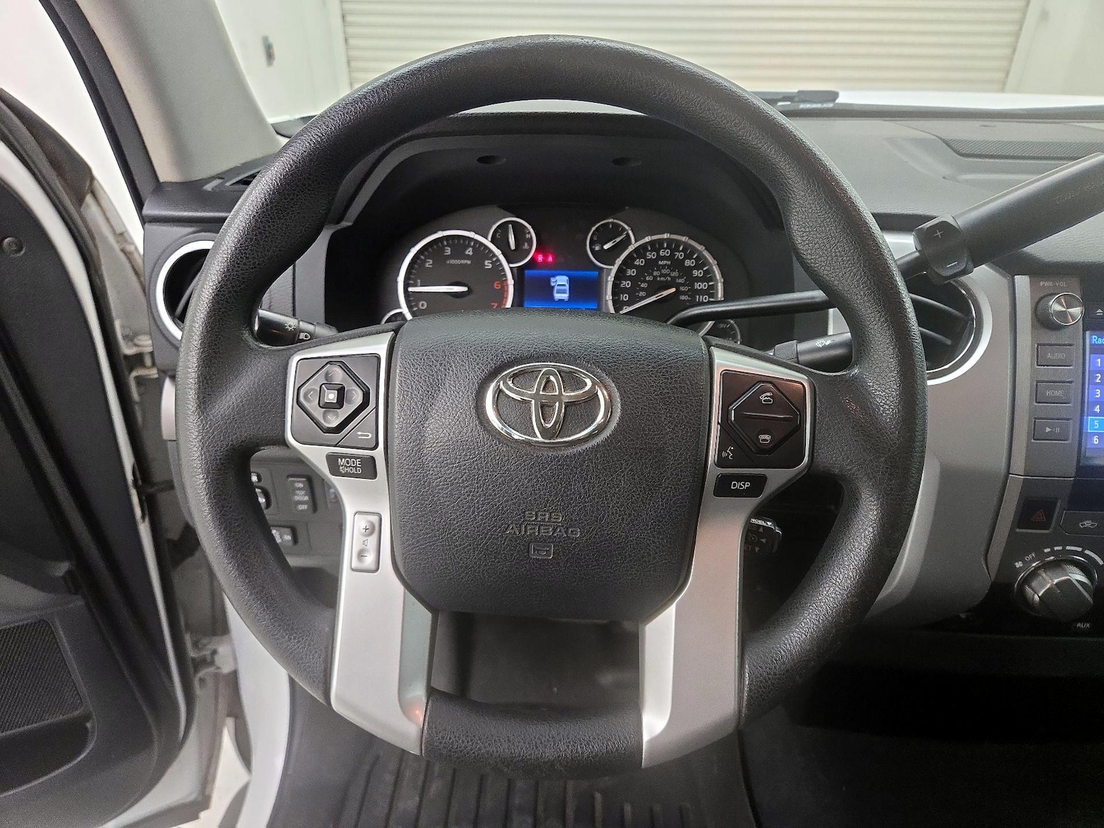 2014 Toyota Tundra SR5 - Photo 11