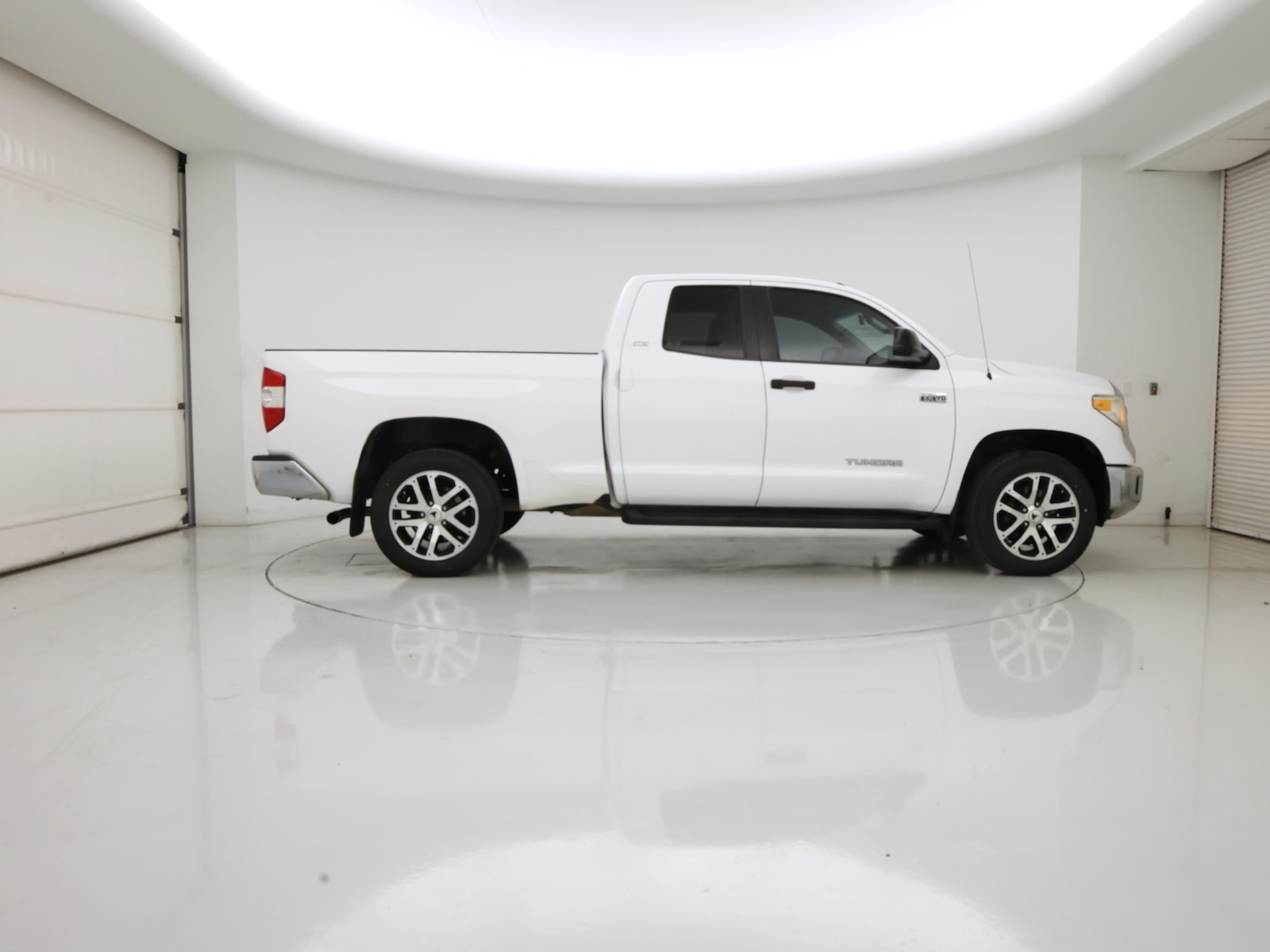 2014 Toyota Tundra SR5 - Photo 8