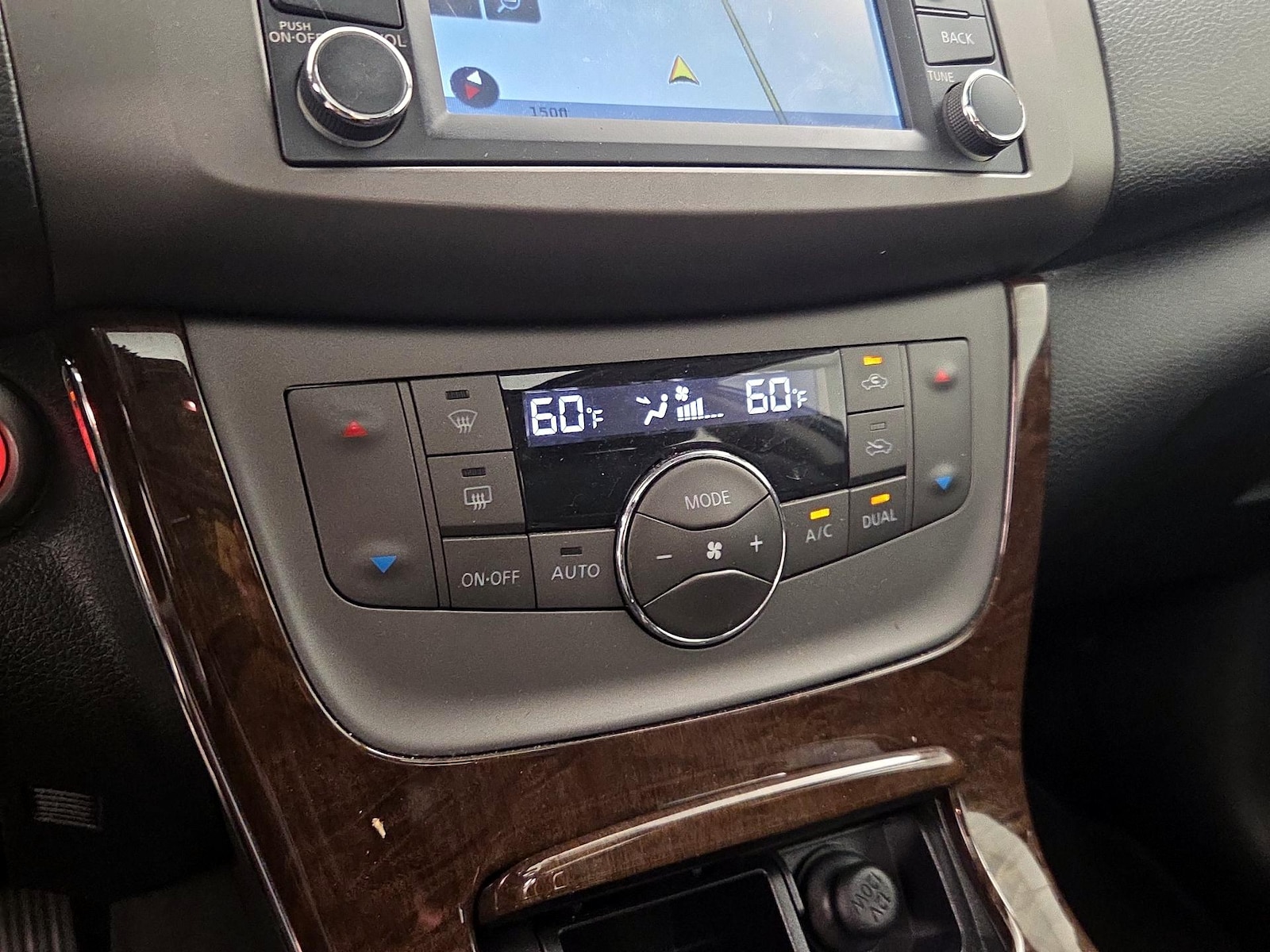 2014 Nissan Sentra SL - Photo 18