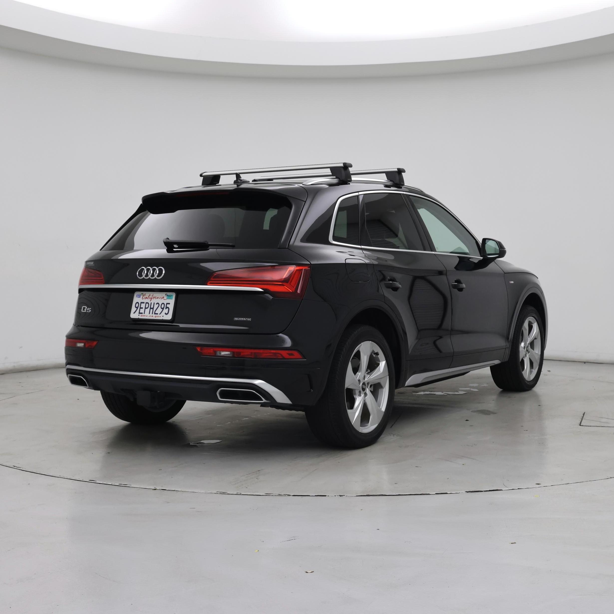 Thumbnail: 2023 Audi Q5 - 8