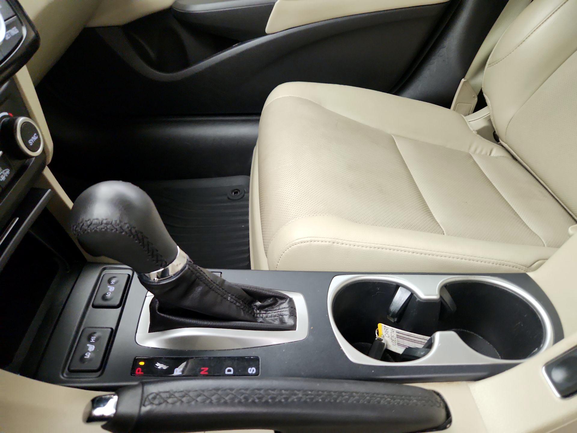 Thumbnail: 2017 Acura ILX - 17