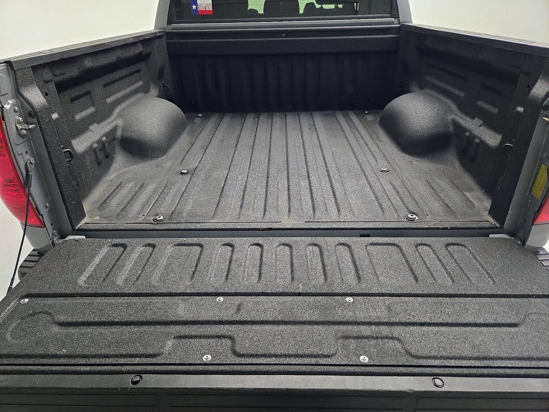Thumbnail: 2020 Toyota Tundra - 18