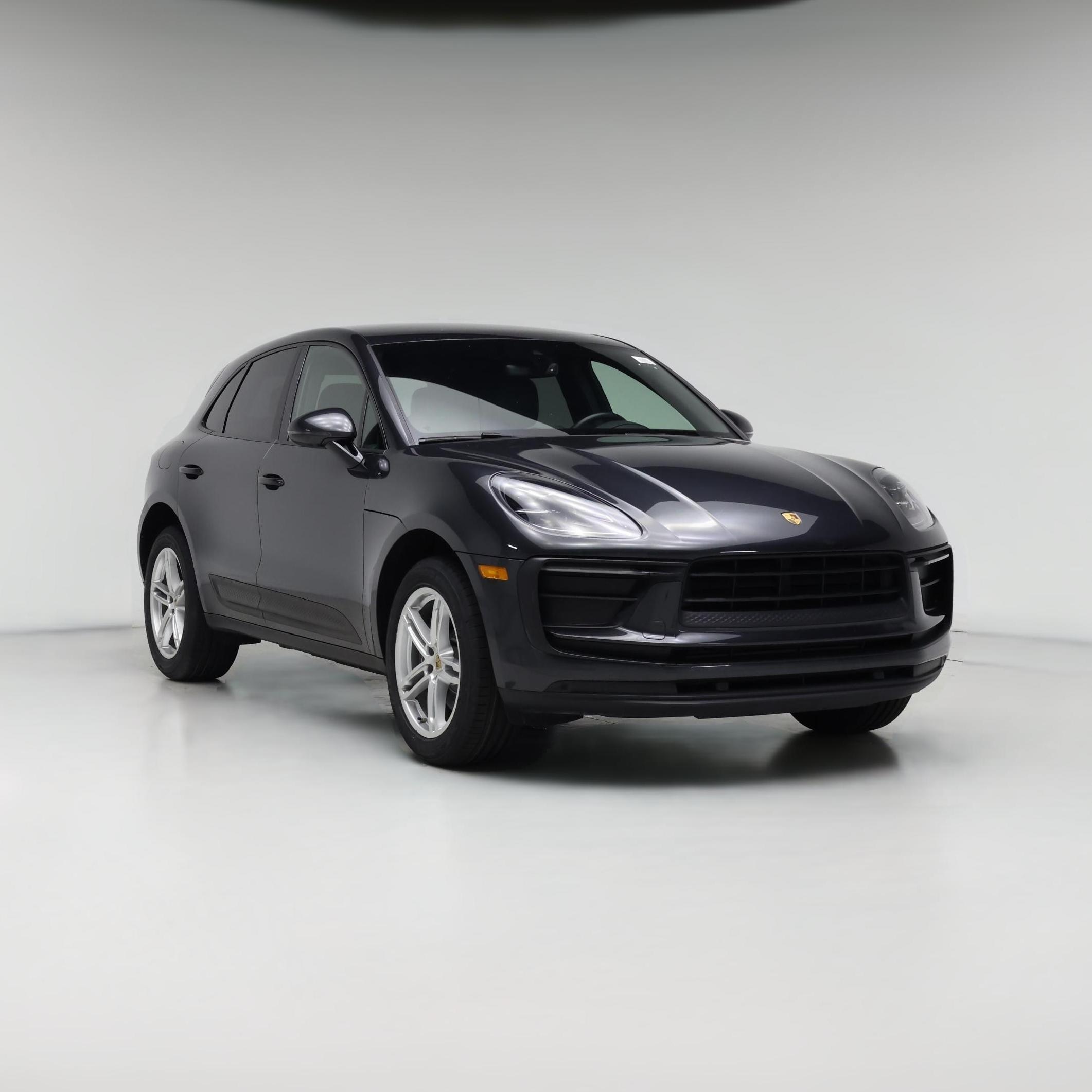 Thumbnail: 2022 Porsche Macan - 1