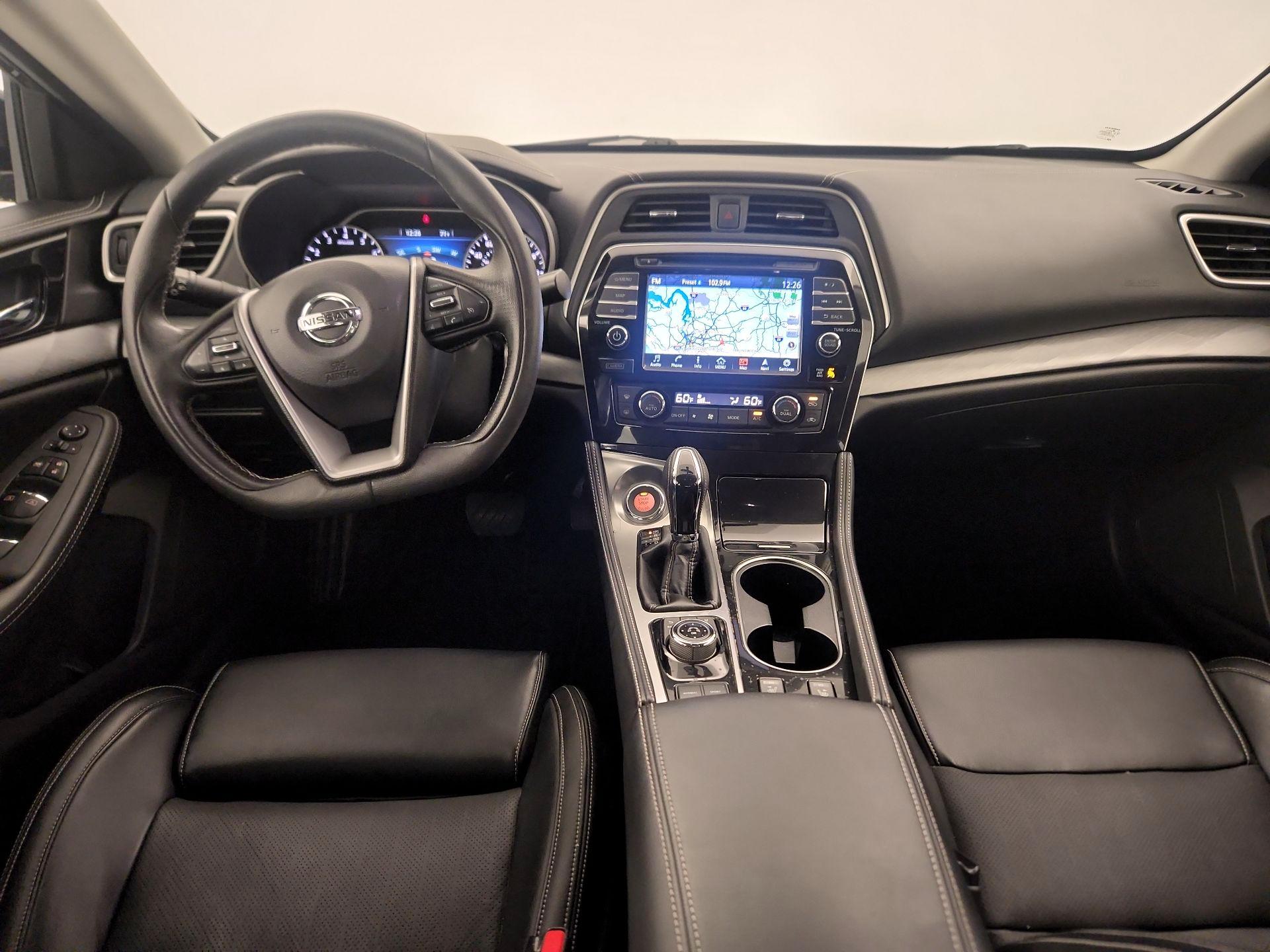 Thumbnail: 2017 Nissan Maxima - 9