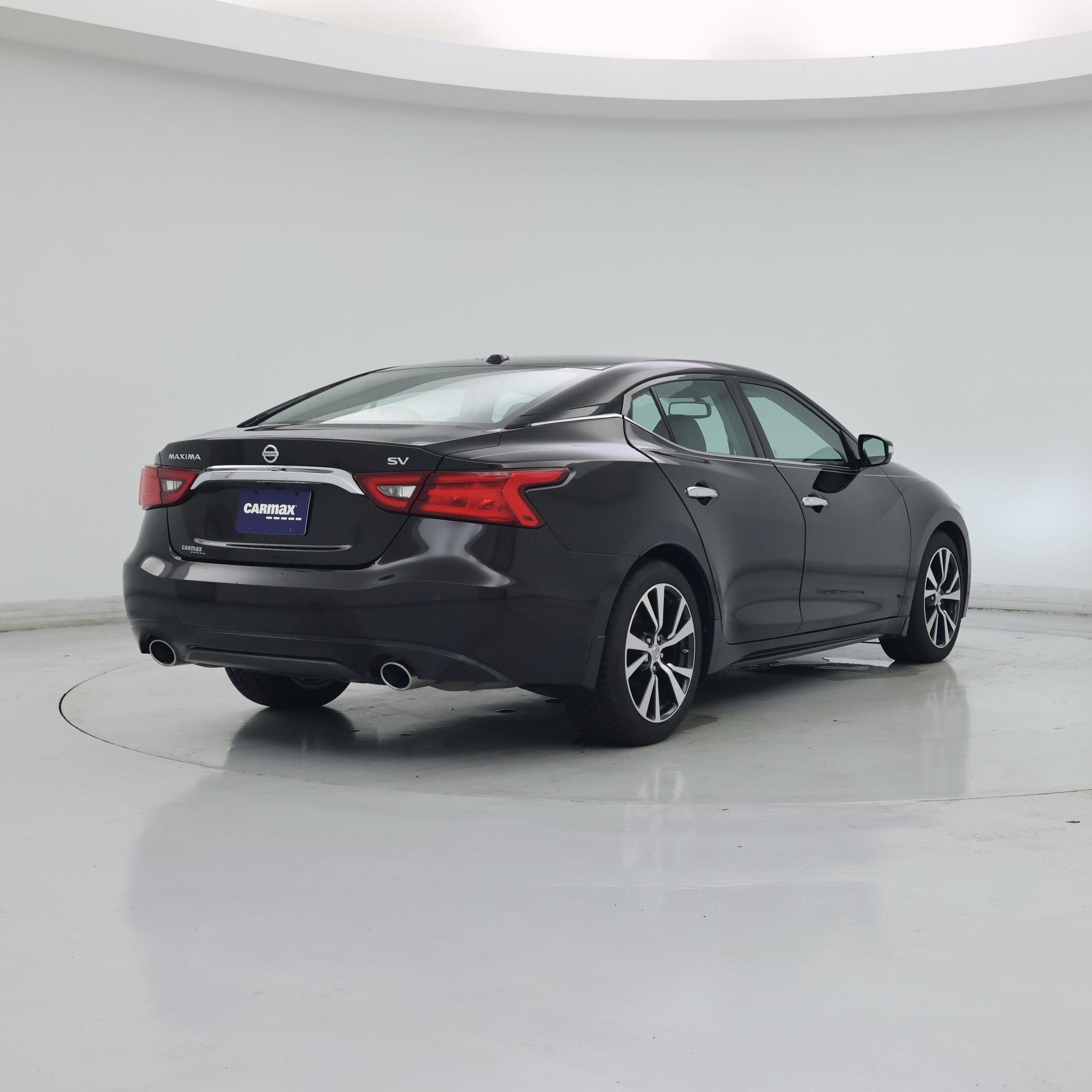 Thumbnail: 2017 Nissan Maxima - 8