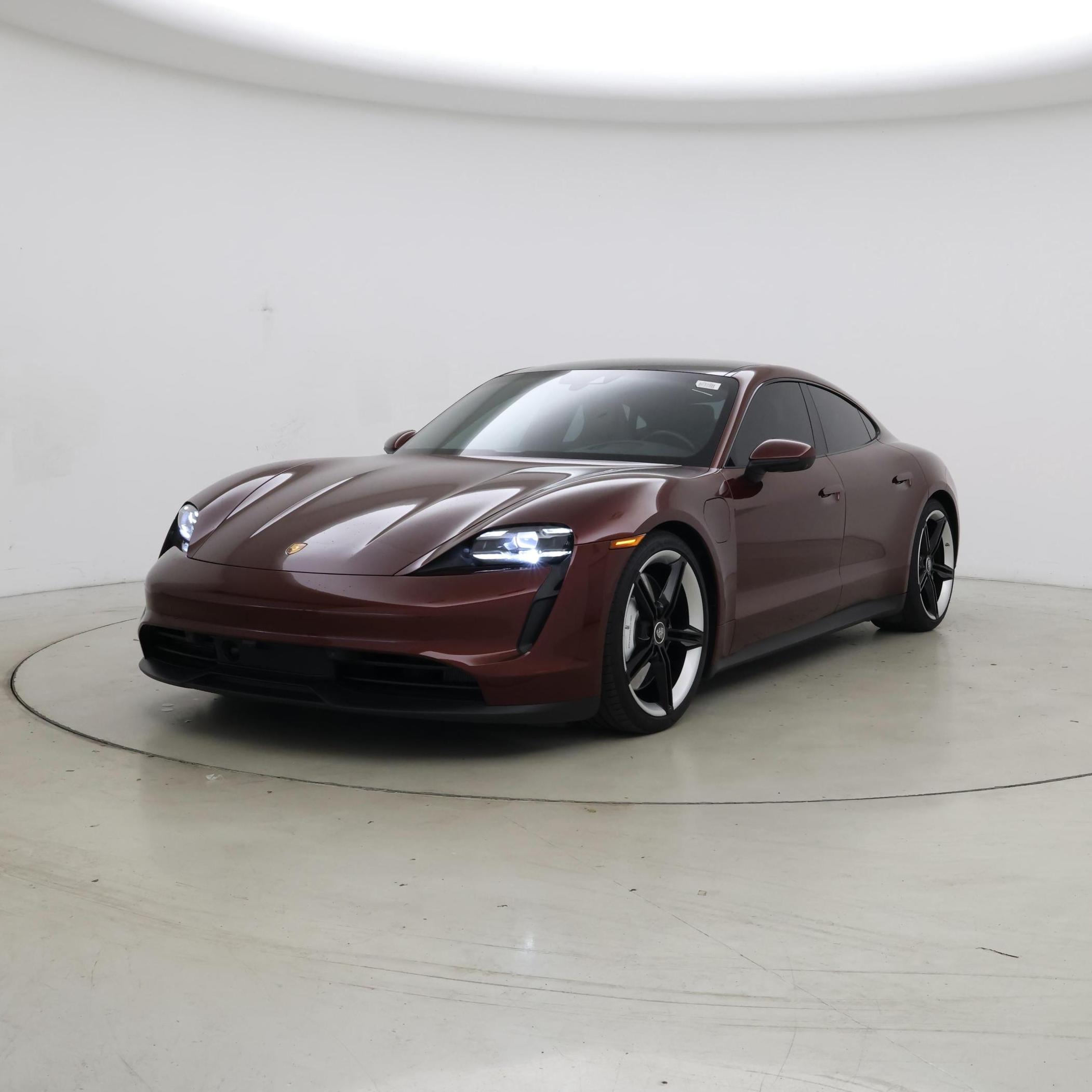 Thumbnail: 2021 Porsche Taycan - 4