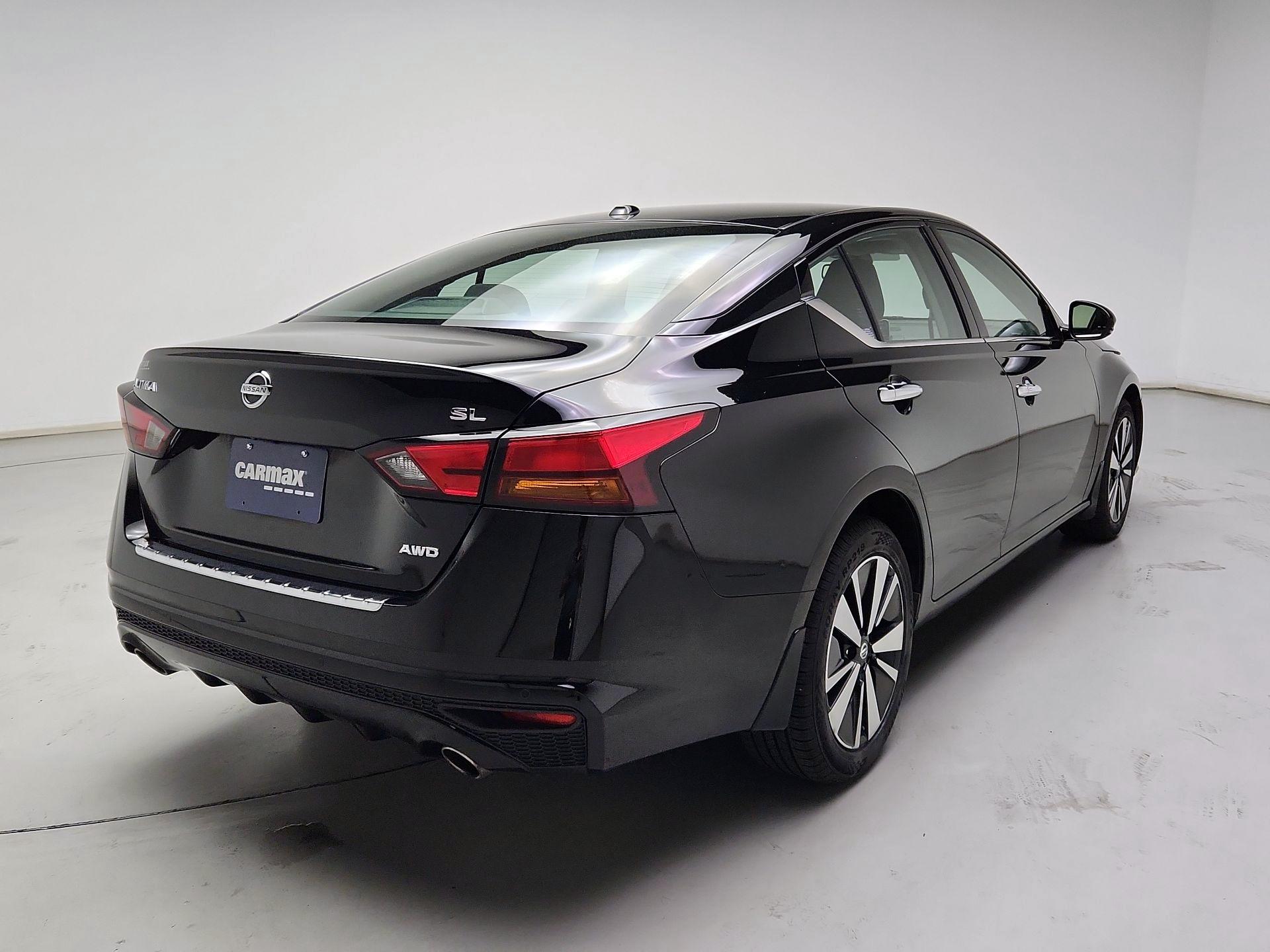 Thumbnail: 2020 Nissan Altima - 5
