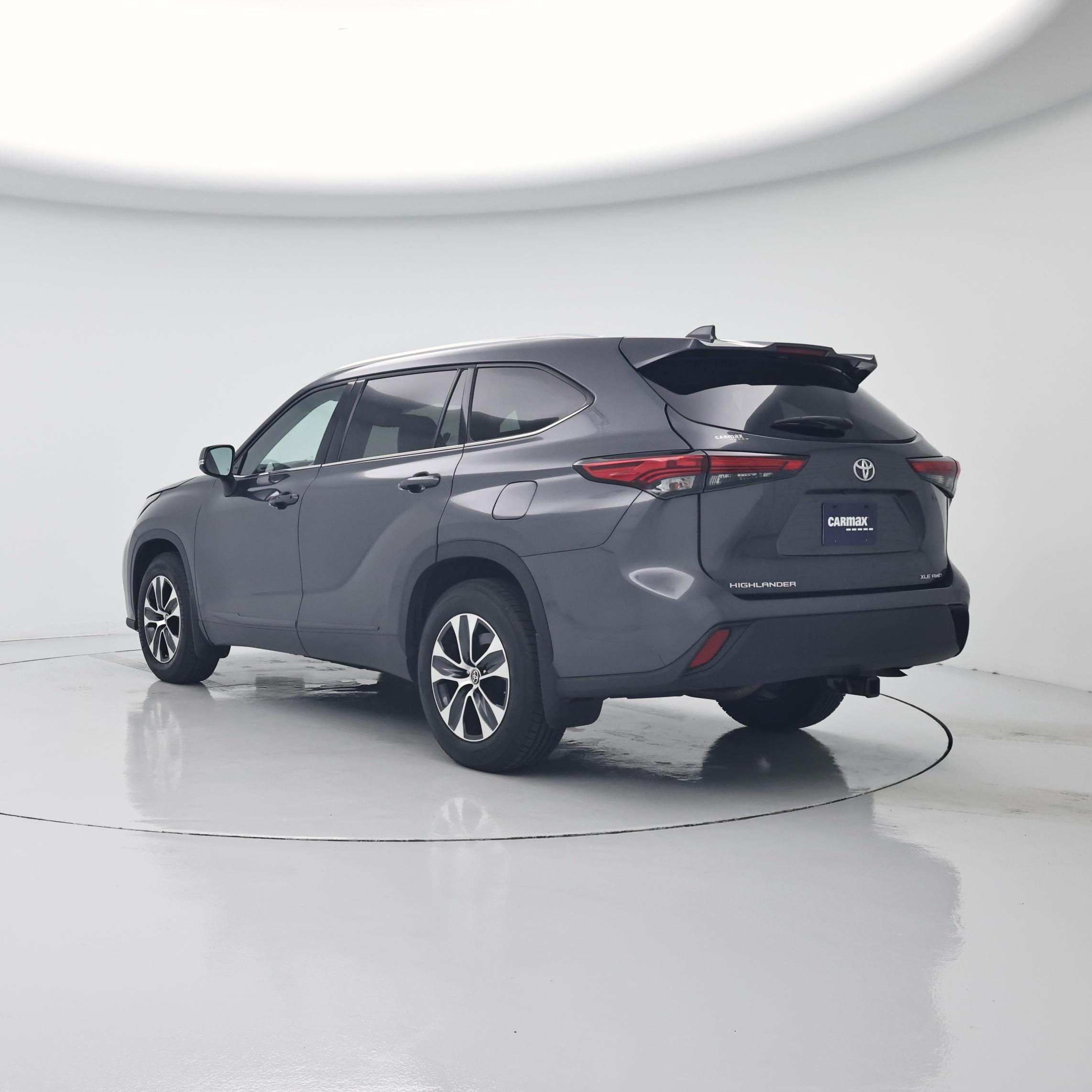 Thumbnail: 2020 Toyota Highlander - 2