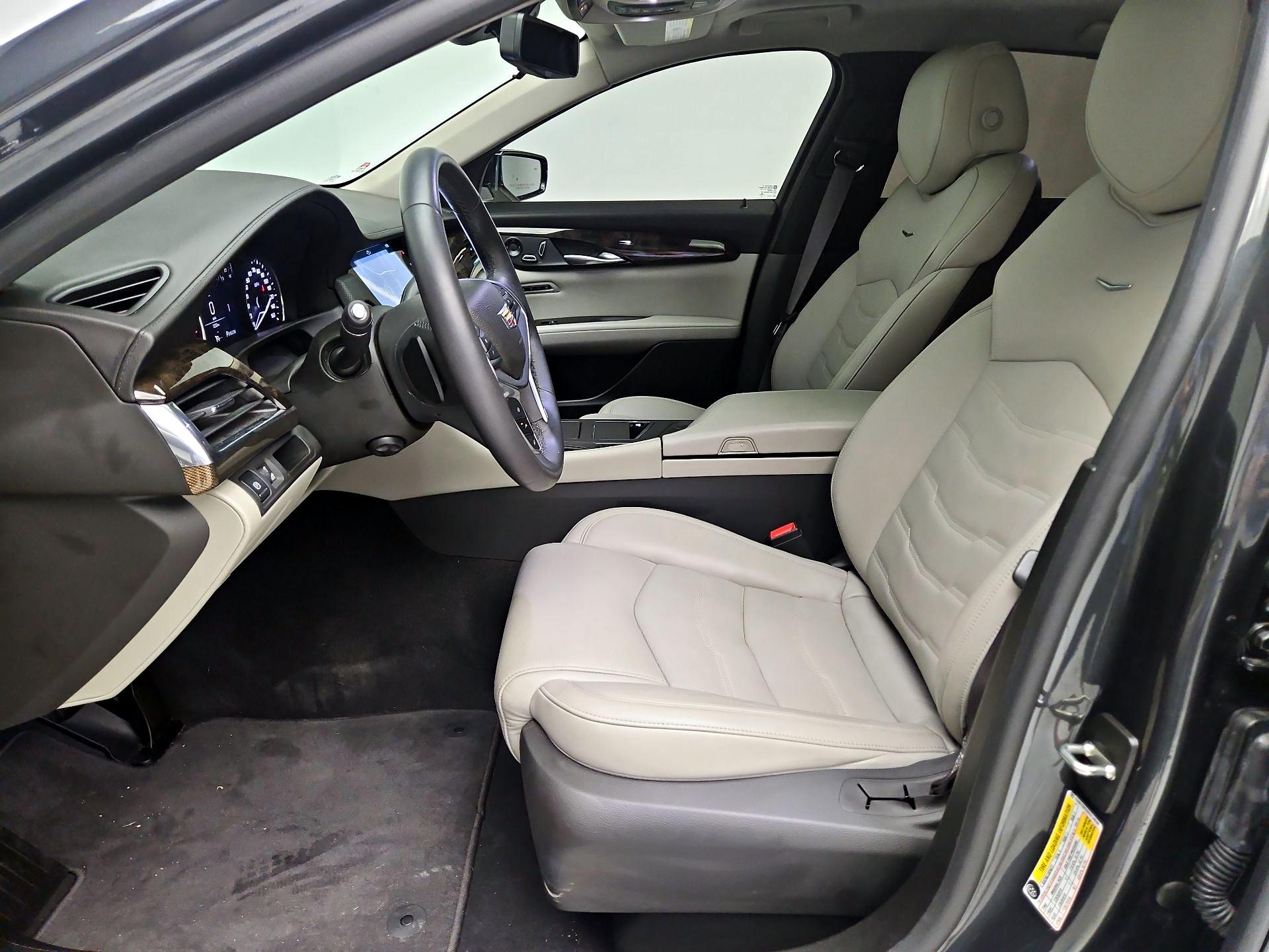 Thumbnail: 2017 Cadillac CT6 - 11