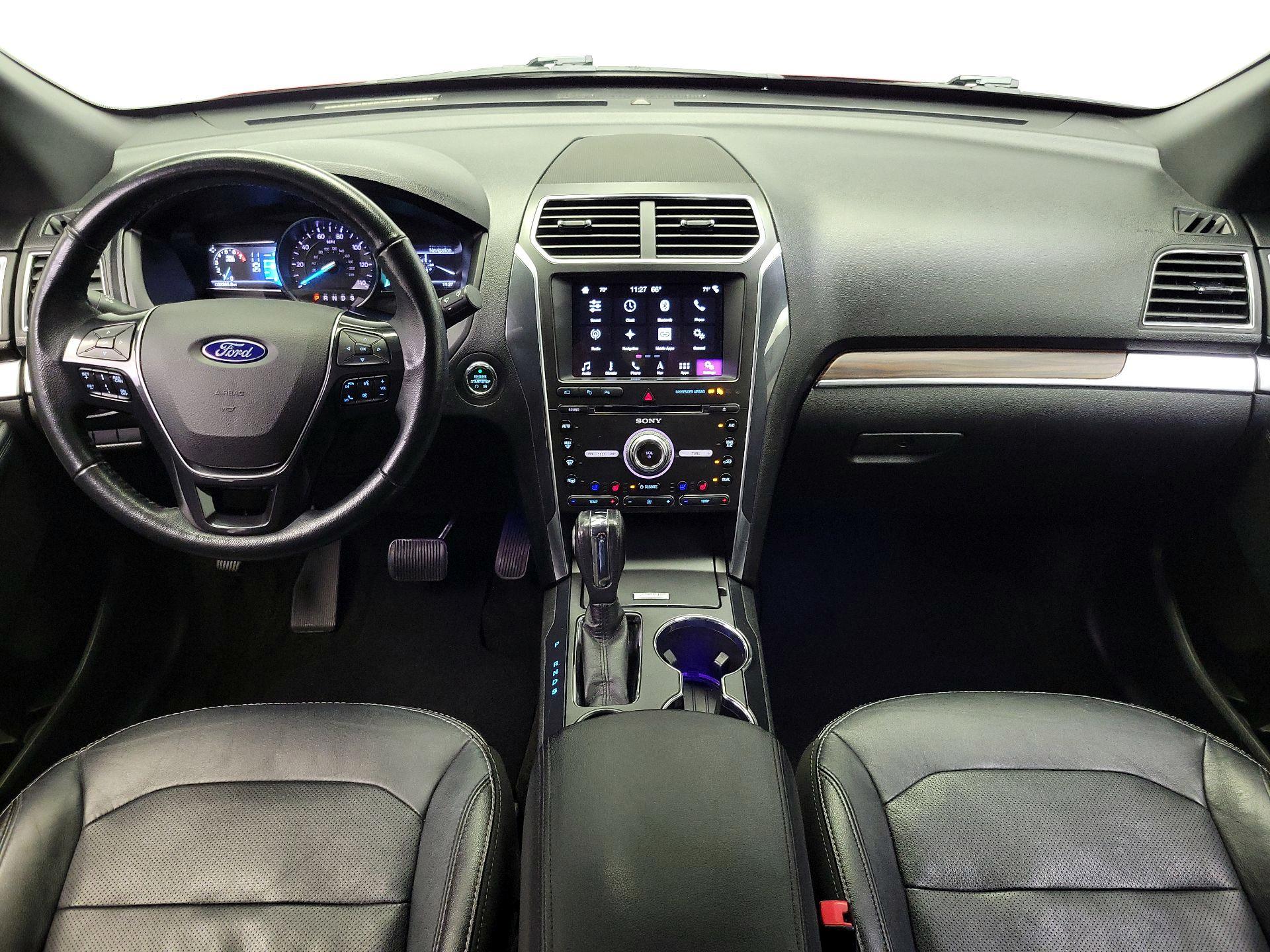 Thumbnail: 2018 Ford Explorer - 9