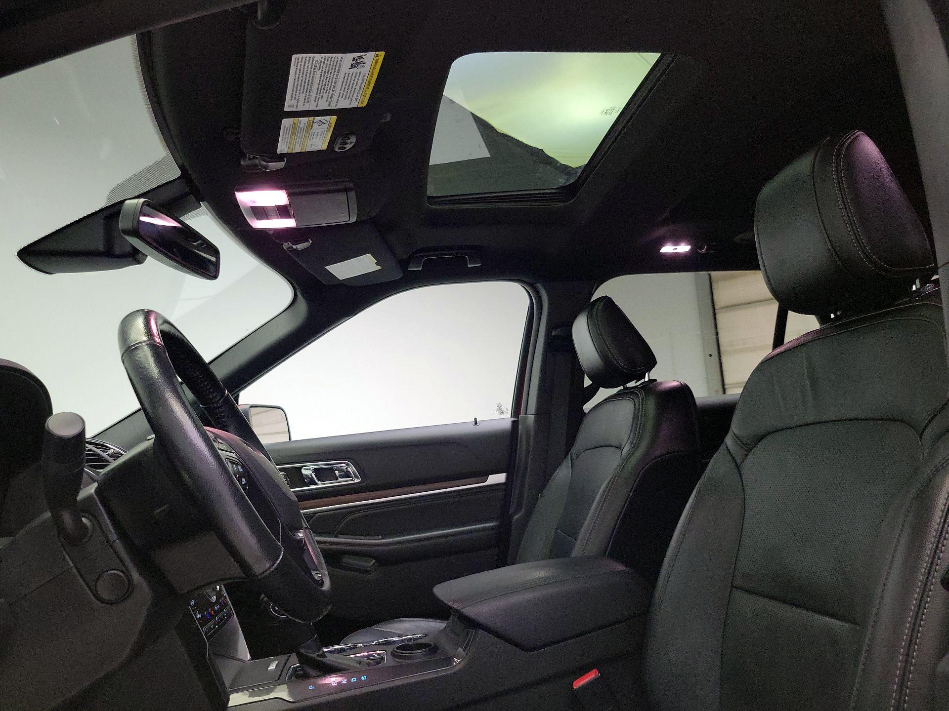 Thumbnail: 2018 Ford Explorer - 20