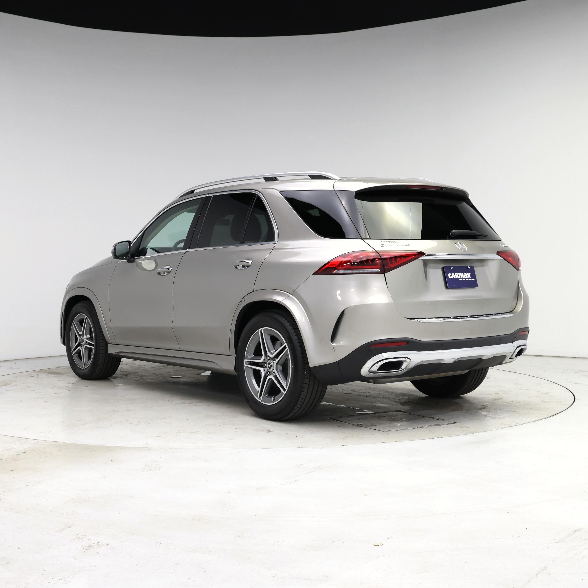 Thumbnail: 2020 Mercedes-Benz GLE - 2