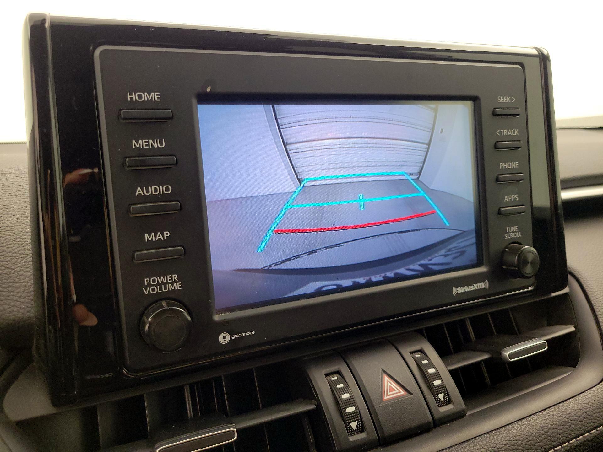 Thumbnail: 2021 Toyota RAV4 - 14