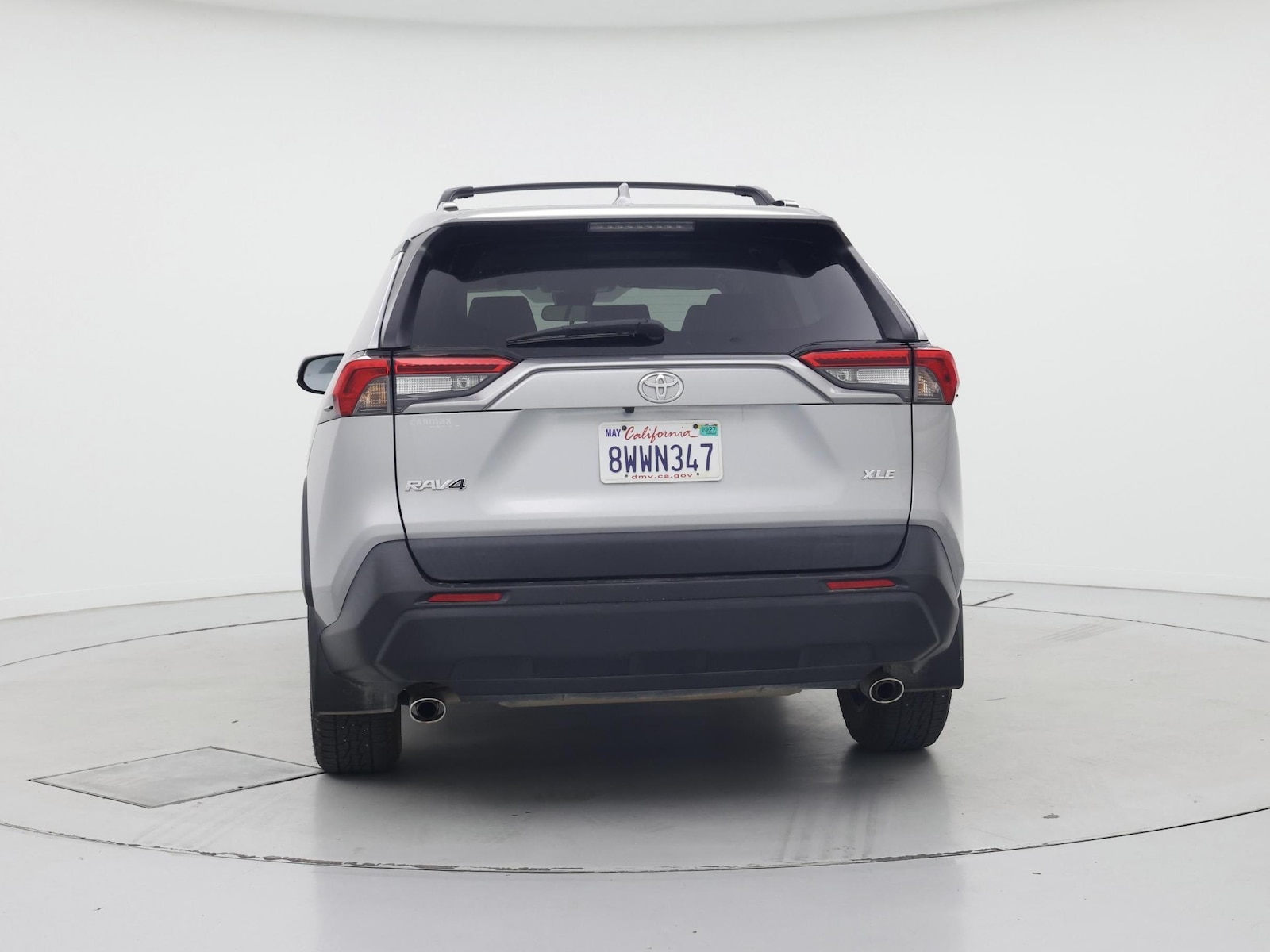 2021 Toyota RAV4 XLE Premium - Photo 7