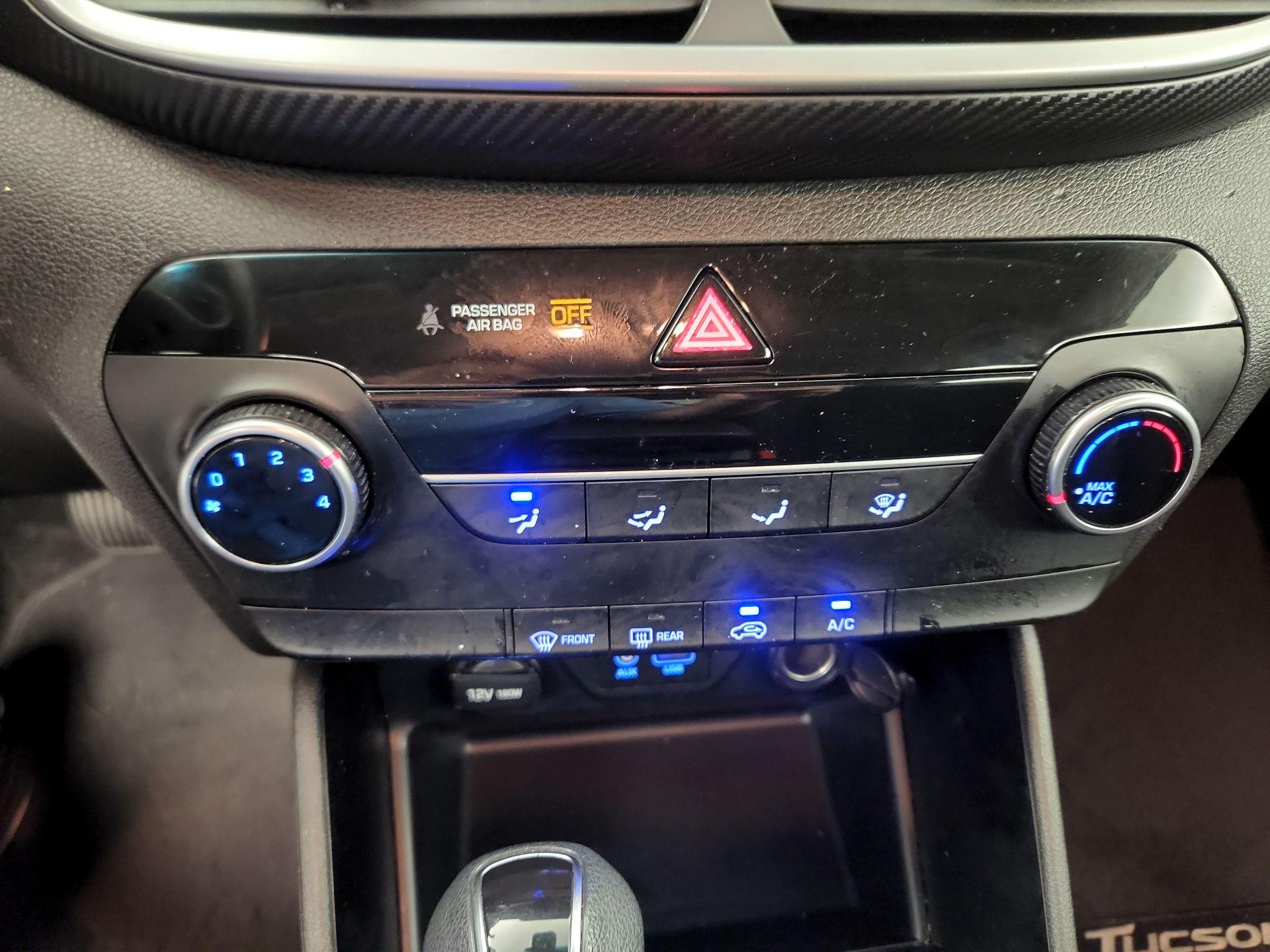 Thumbnail: 2020 Hyundai Tucson - 16