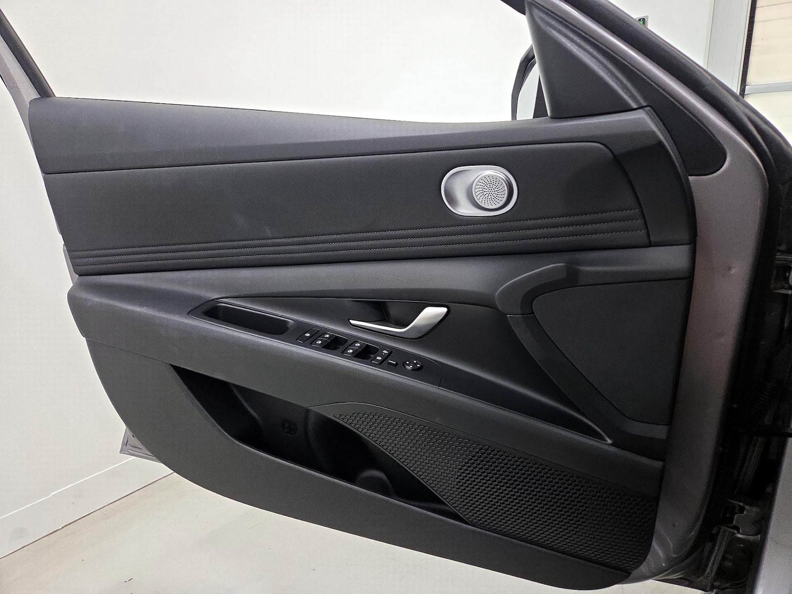 2024 Hyundai Elantra SEL - Photo 13